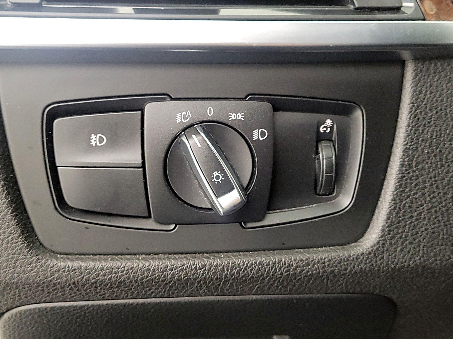 Thumbnail: 2015 BMW 3 Series - 13