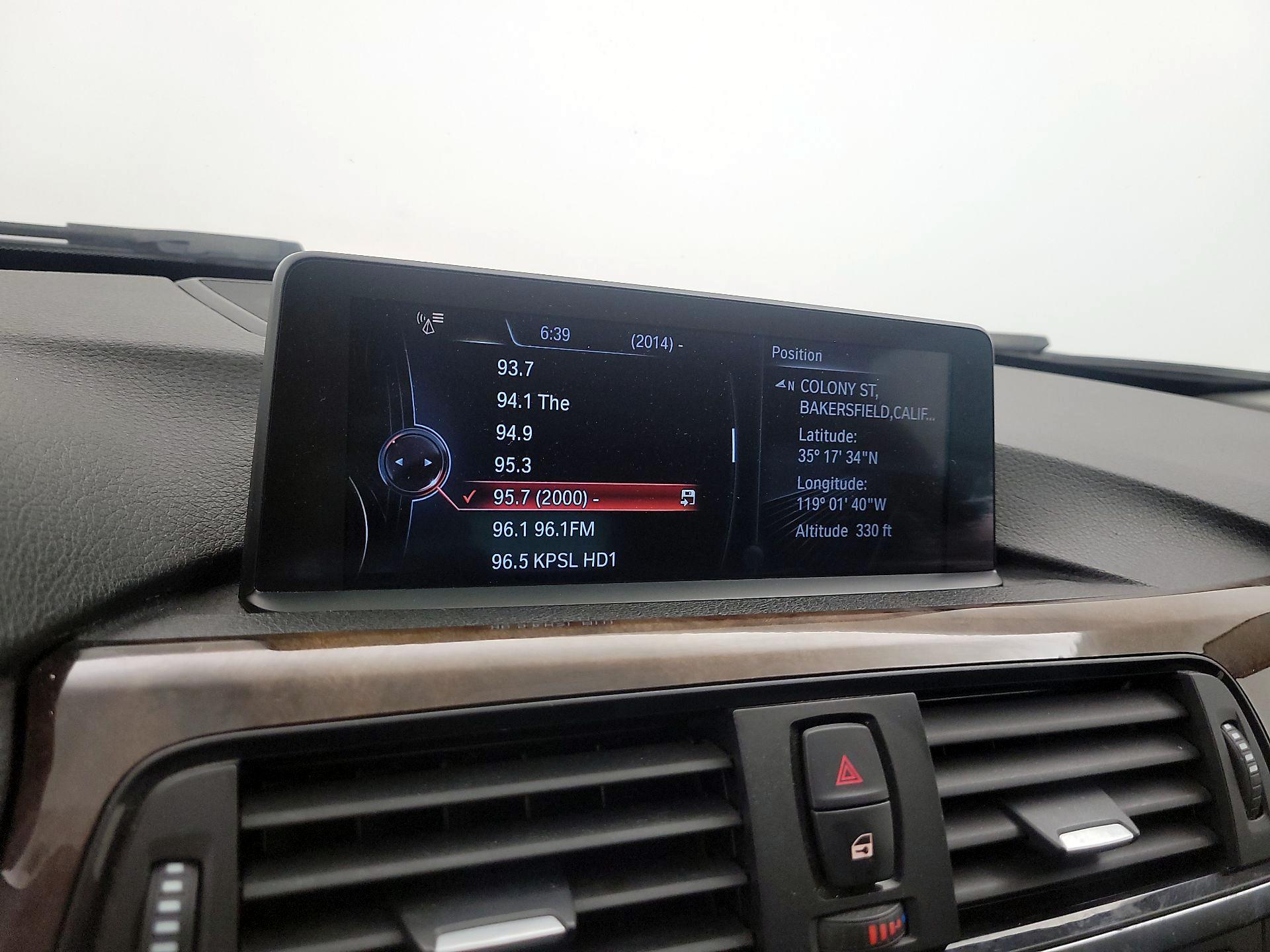 Thumbnail: 2015 BMW 3 Series - 16