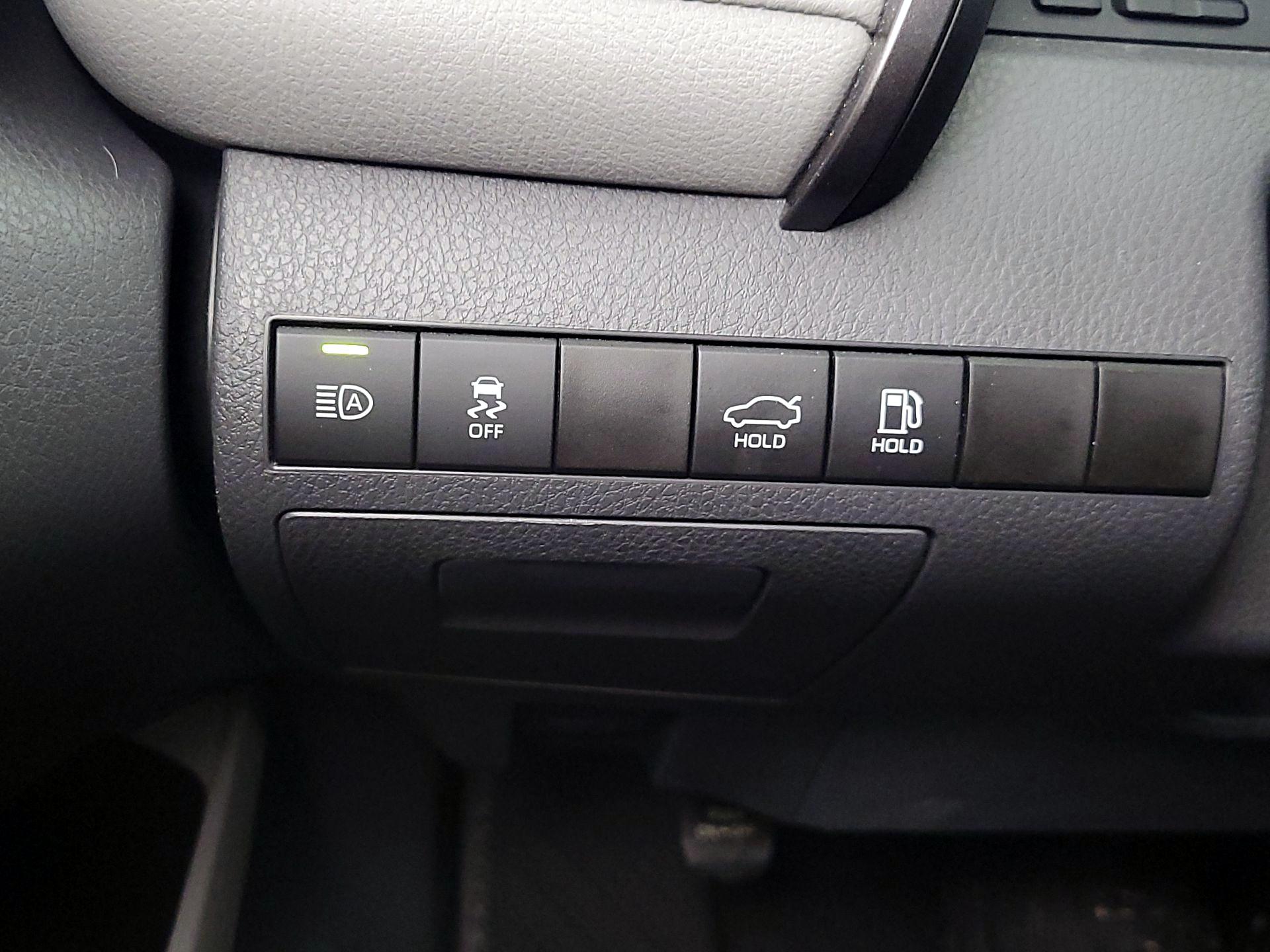 Thumbnail: 2023 Toyota Camry - 13