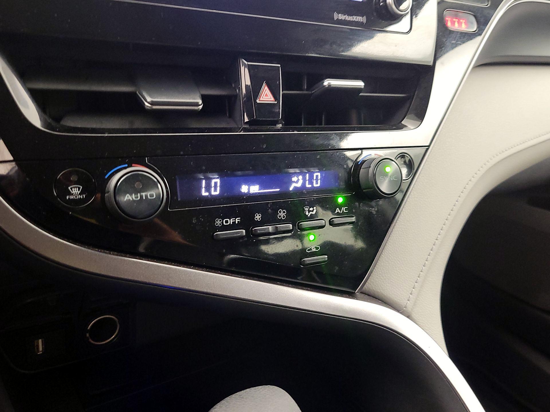 Thumbnail: 2023 Toyota Camry - 16