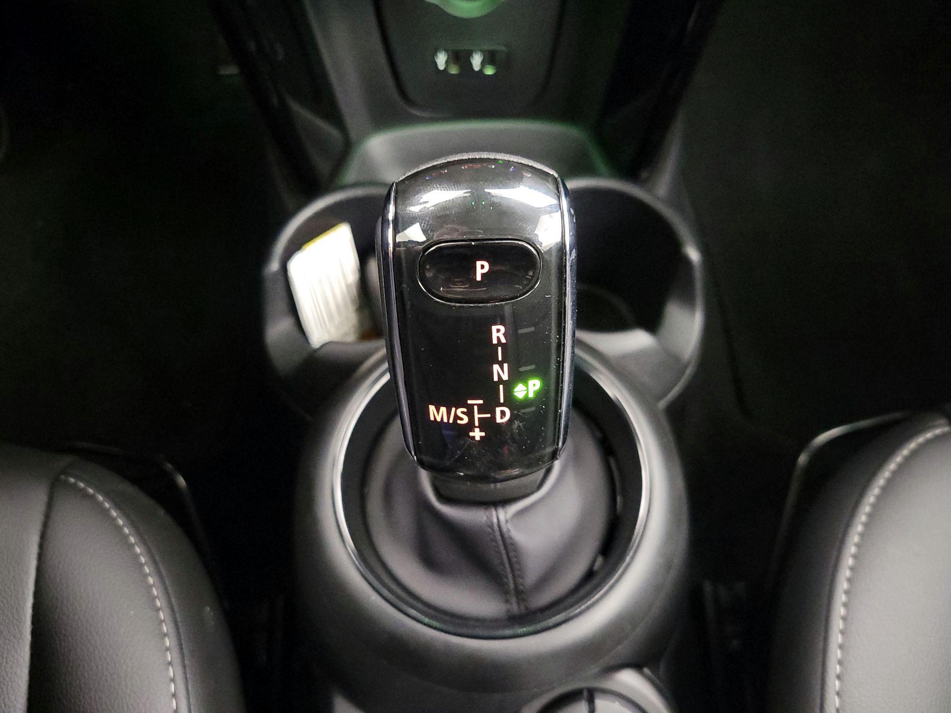 Thumbnail: 2020 MINI Cooper - 18