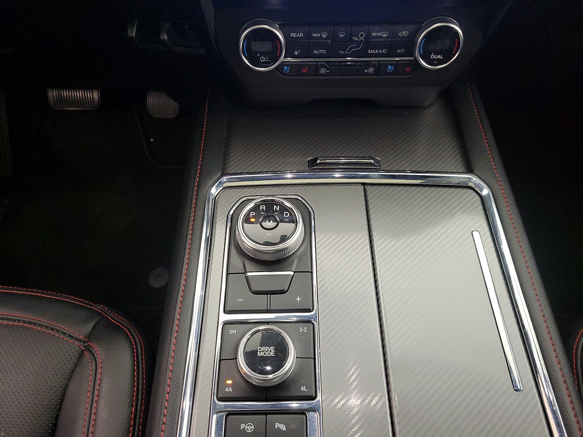 Thumbnail: 2020 Ford Expedition - 18