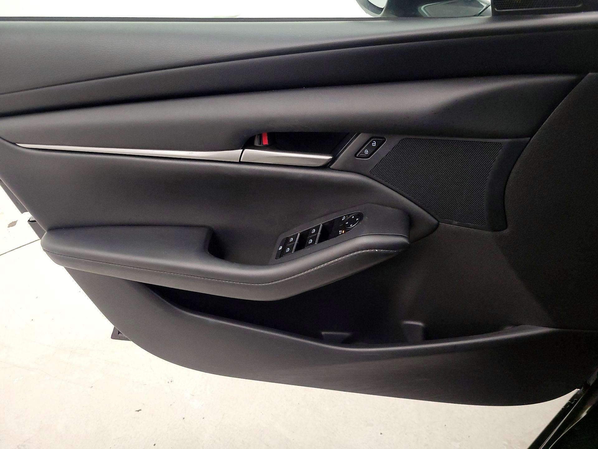 Thumbnail: 2020 Mazda Mazda3 - 12