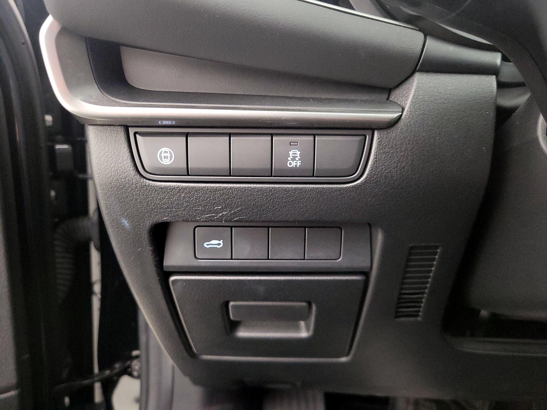 Thumbnail: 2020 Mazda Mazda3 - 13