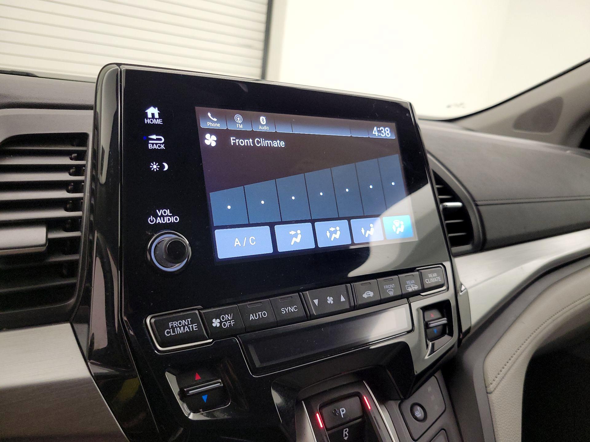 Thumbnail: 2020 Honda Odyssey - 16