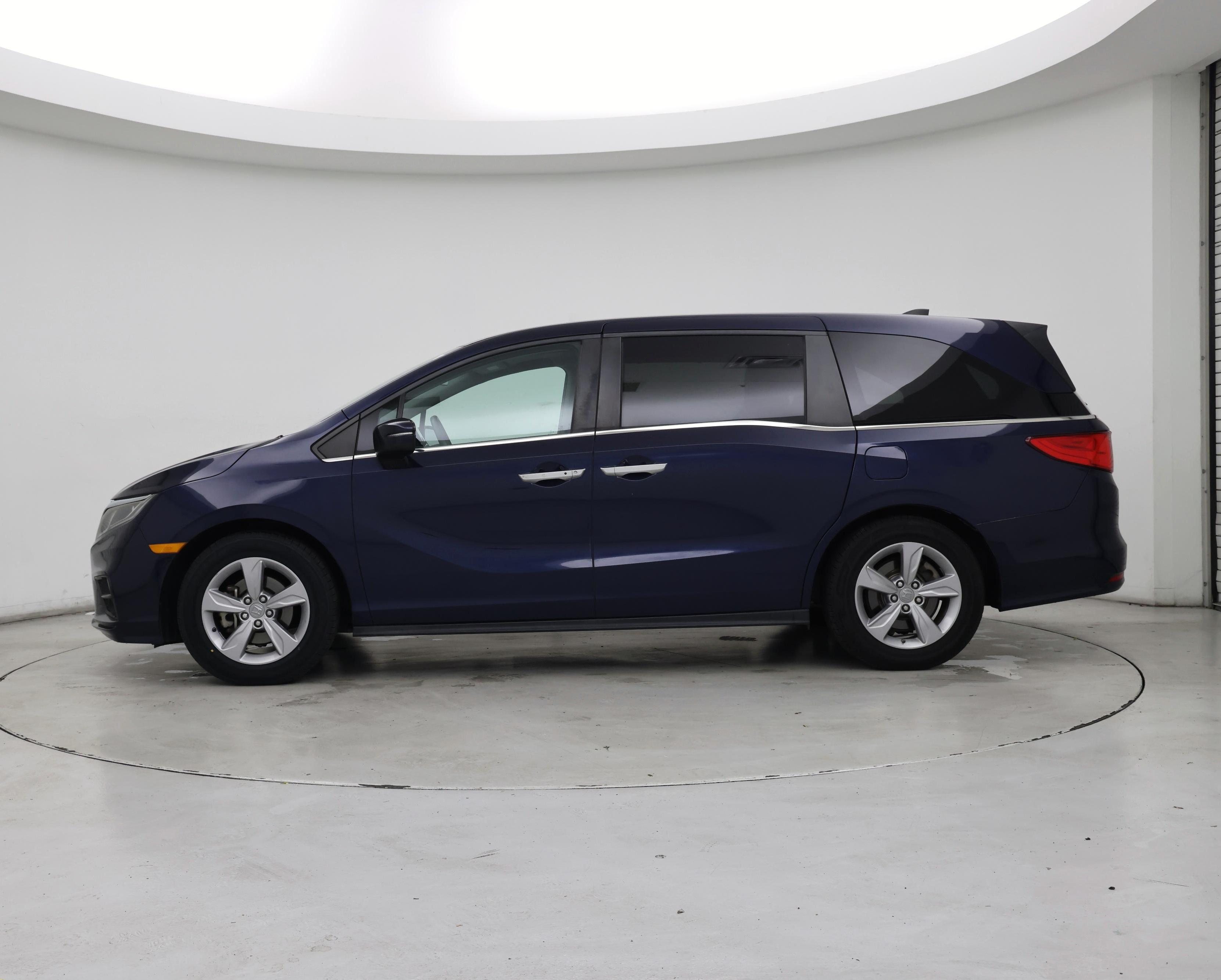 Thumbnail: 2020 Honda Odyssey - 3