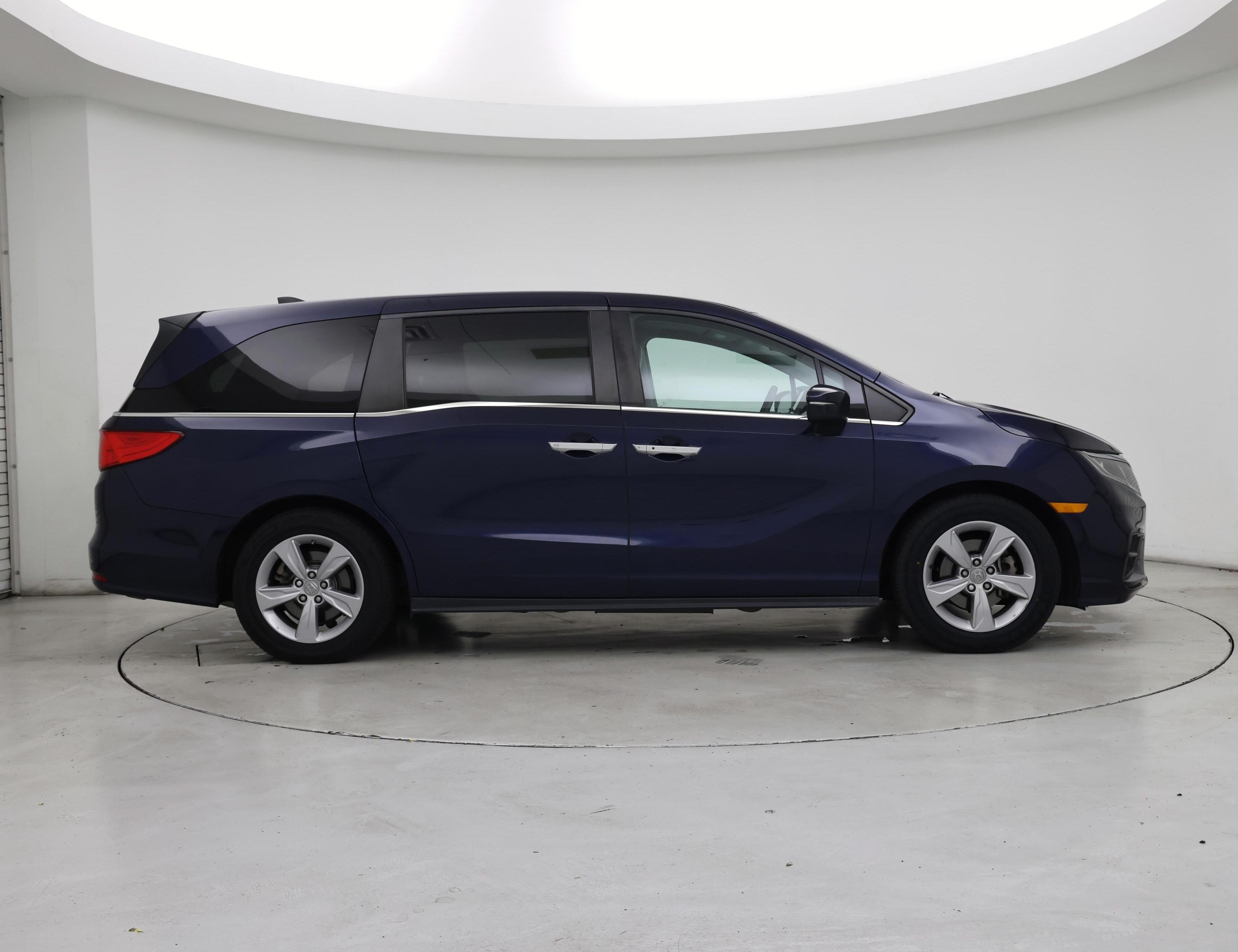 Thumbnail: 2020 Honda Odyssey - 7