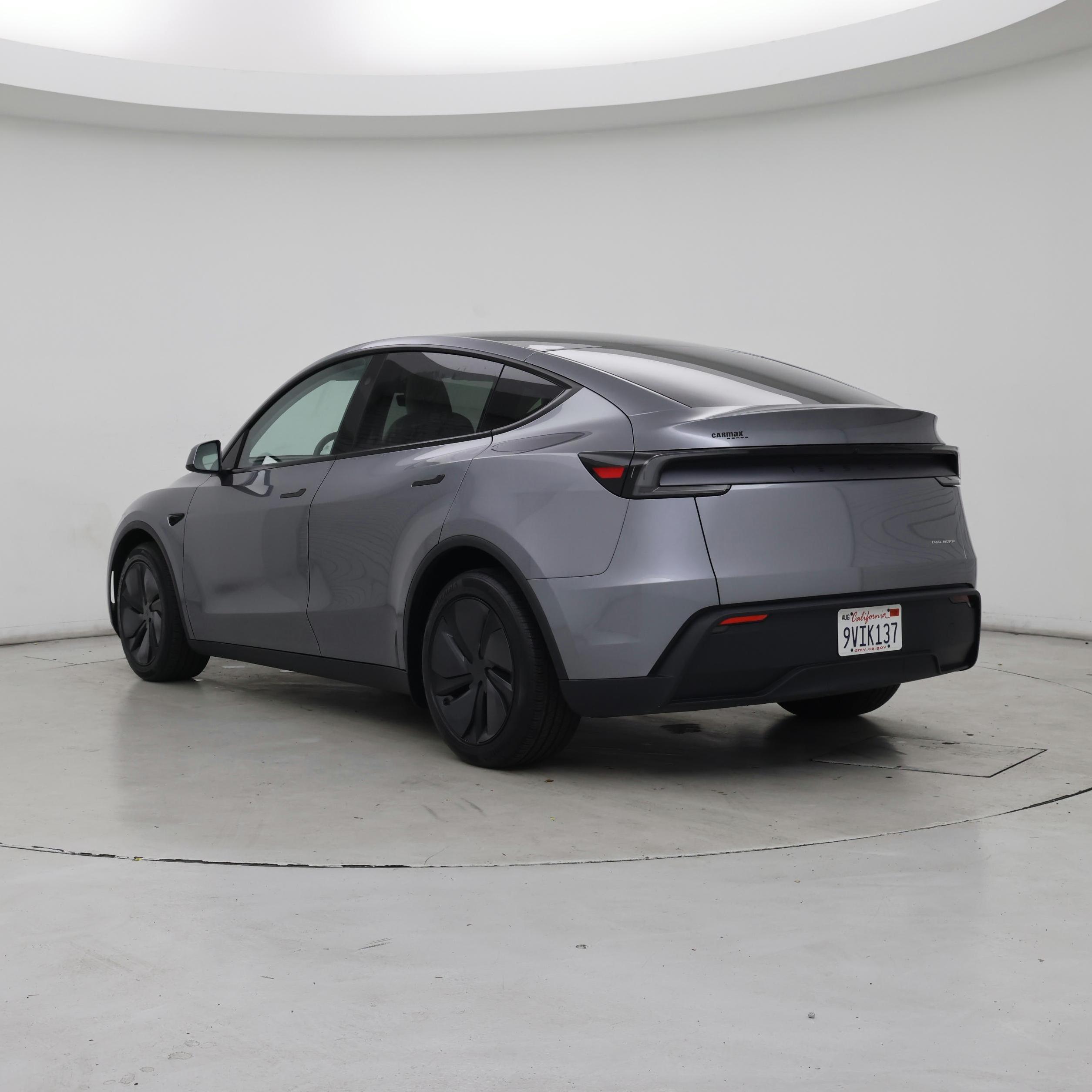 Thumbnail: 2026 Tesla Model Y - 2