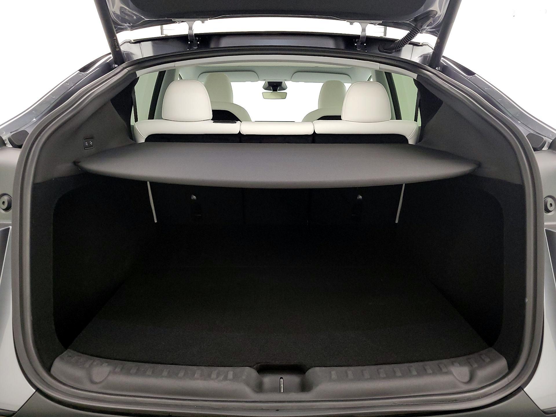 Thumbnail: 2026 Tesla Model Y - 20