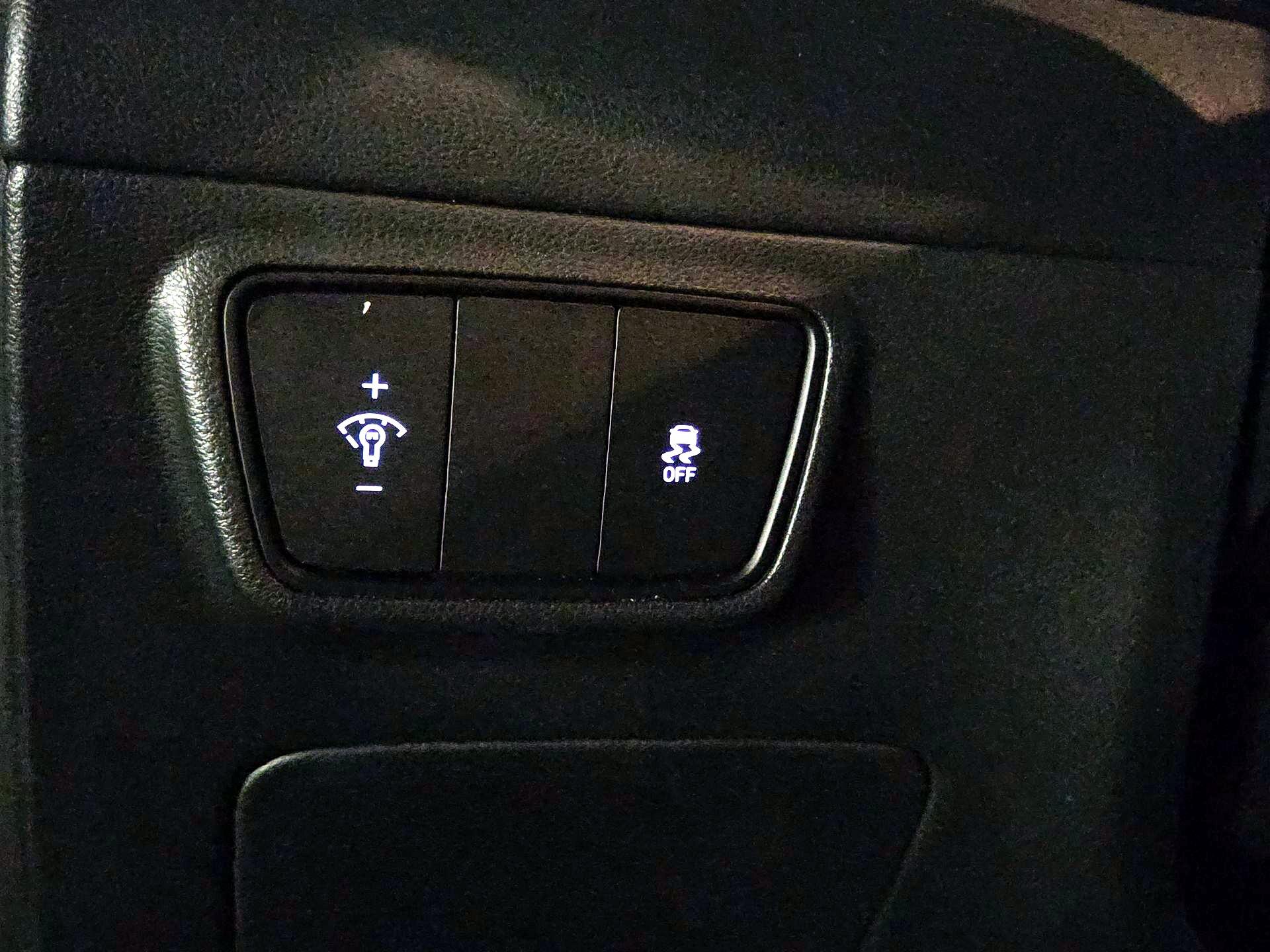 Thumbnail: 2022 Hyundai Tucson - 11