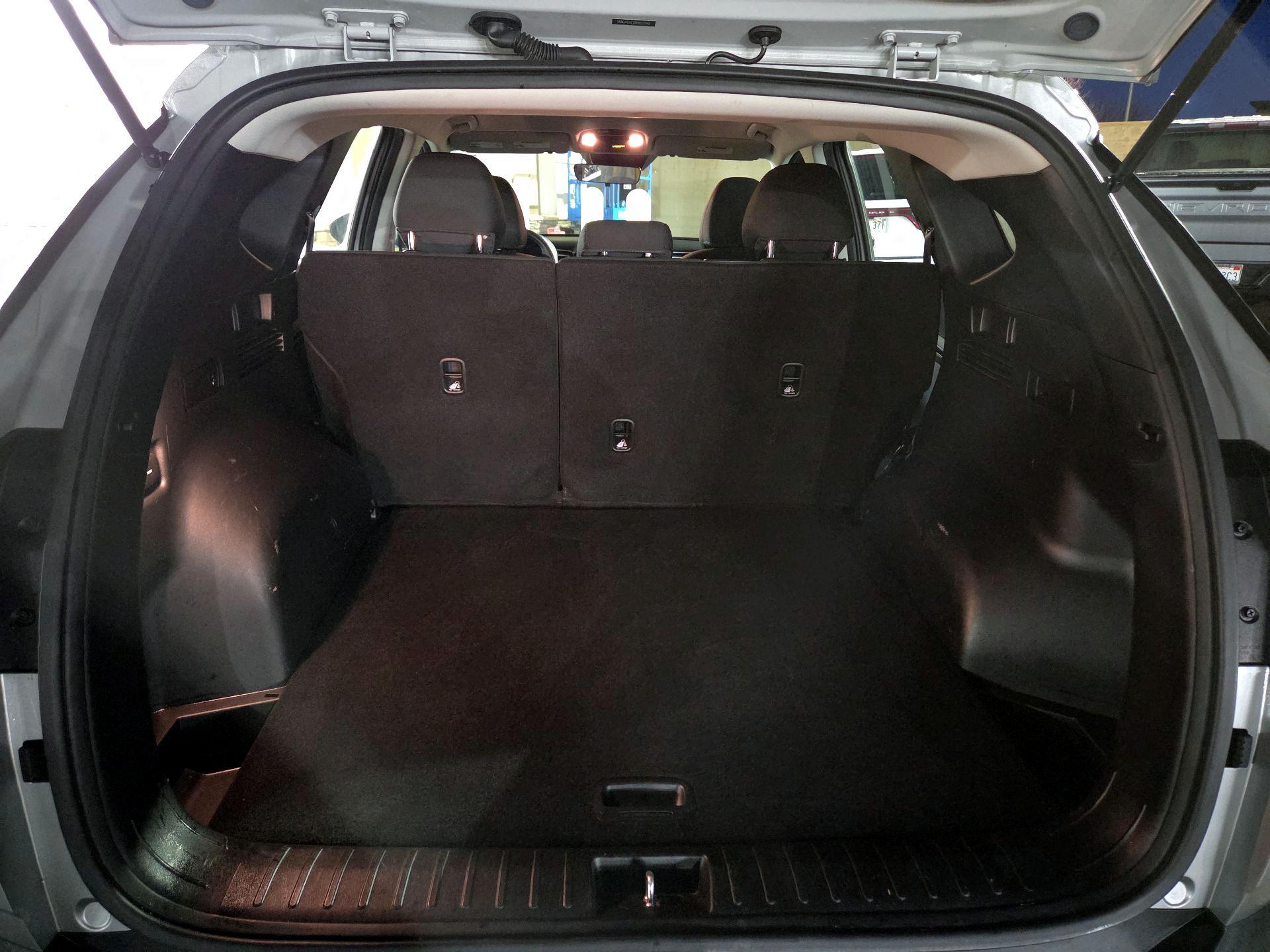 Thumbnail: 2022 Hyundai Tucson - 17