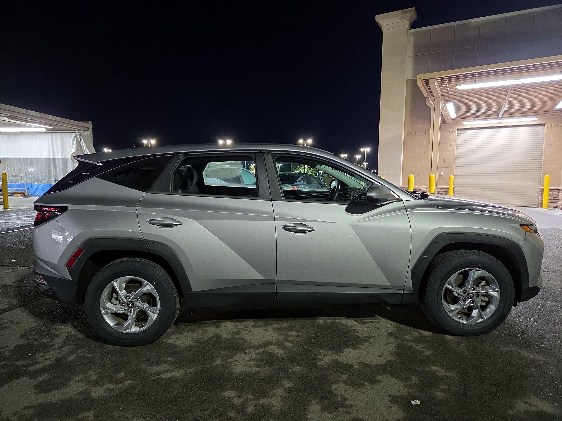 Thumbnail: 2022 Hyundai Tucson - 4