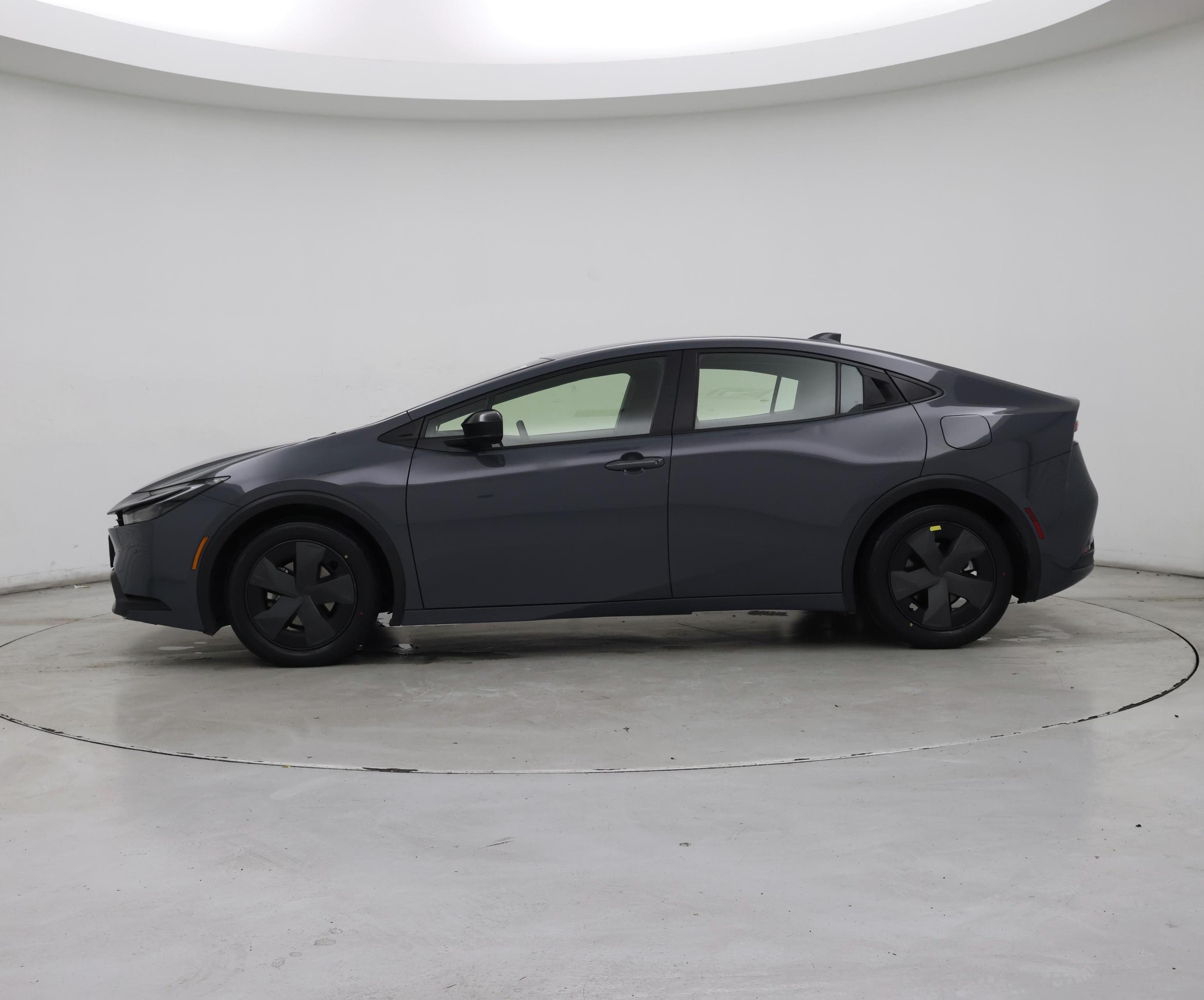 Thumbnail: 2024 Toyota Prius - 3