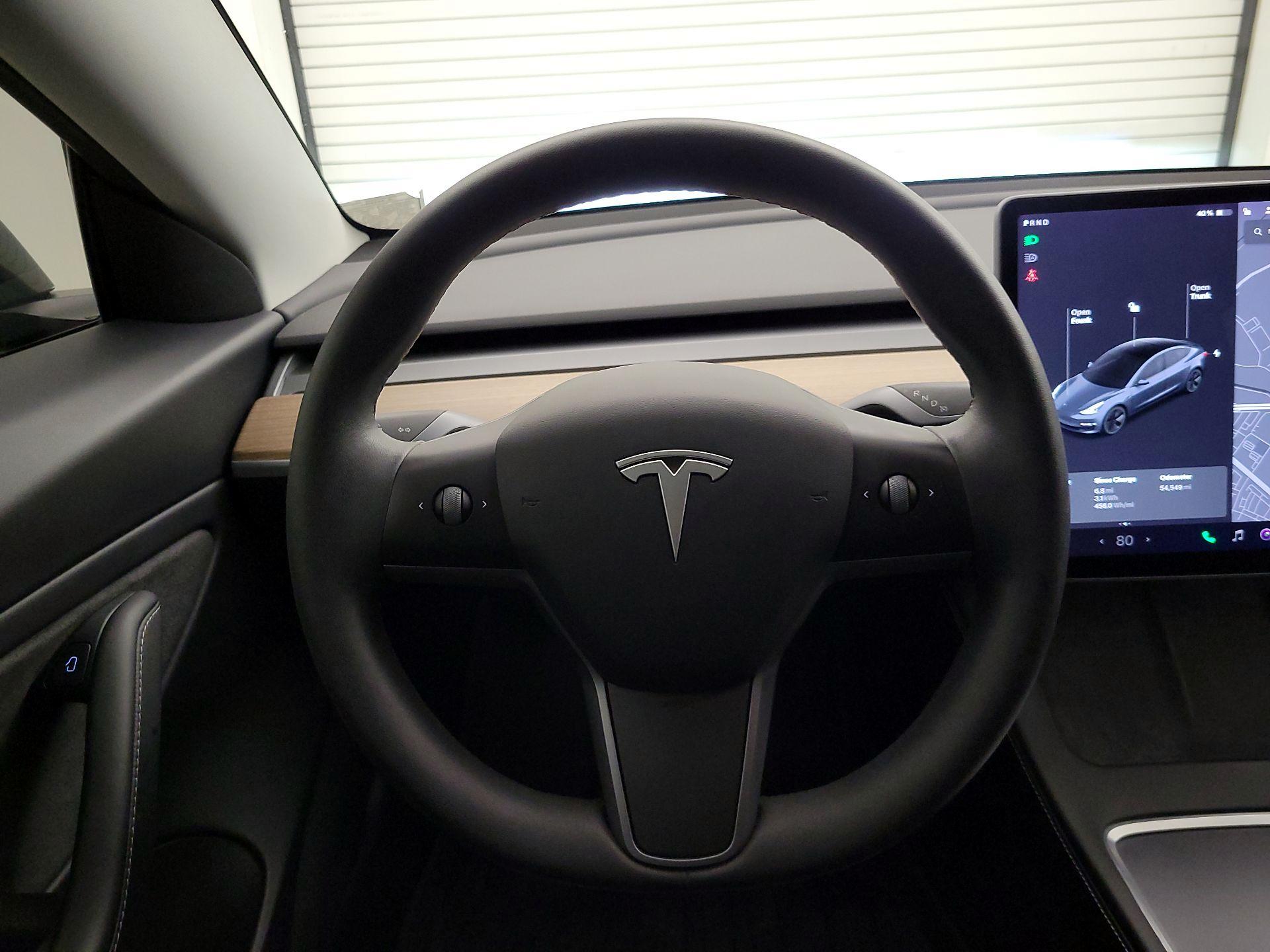 Thumbnail: 2021 Tesla Model 3 - 10