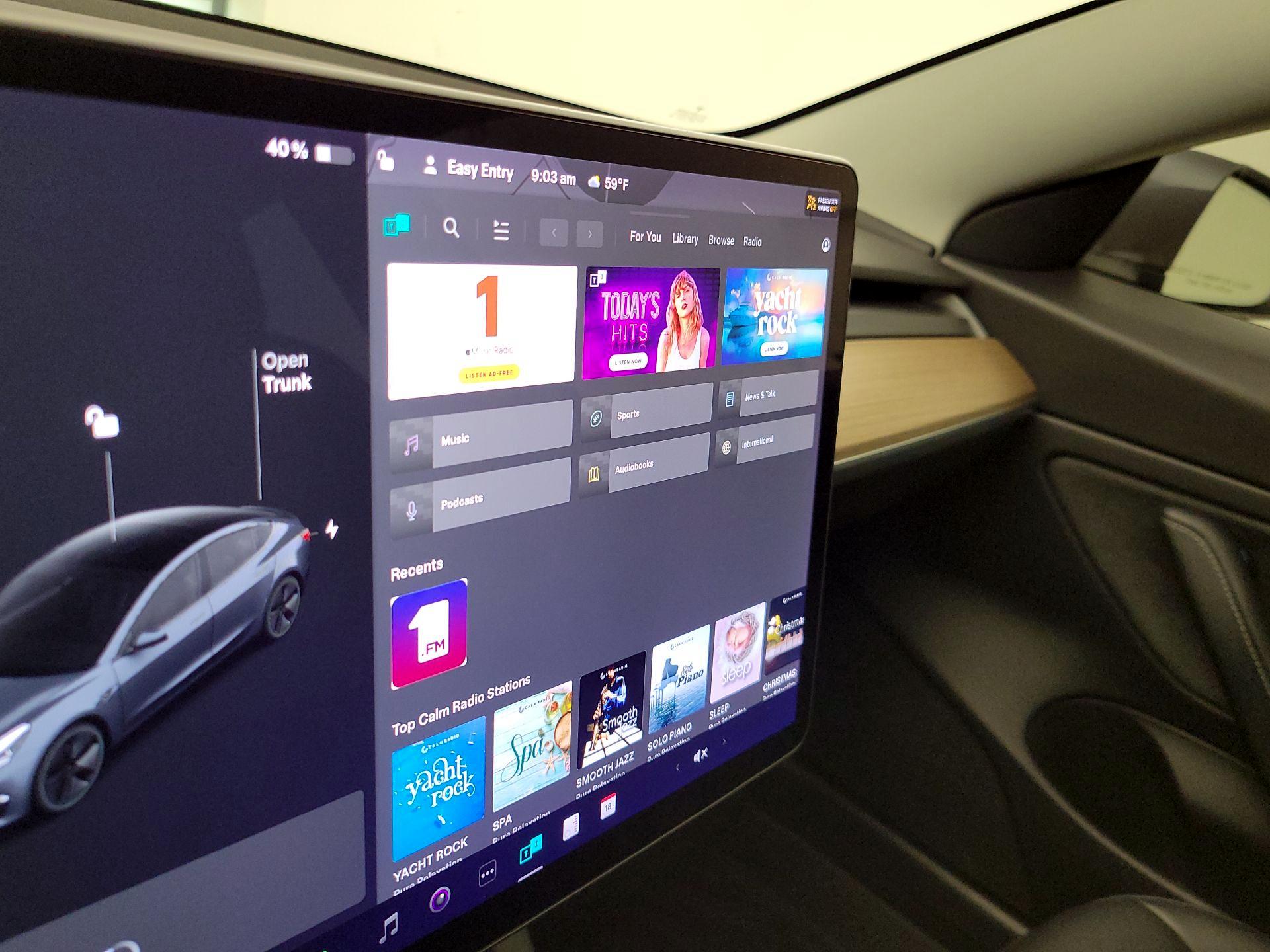 Thumbnail: 2021 Tesla Model 3 - 15