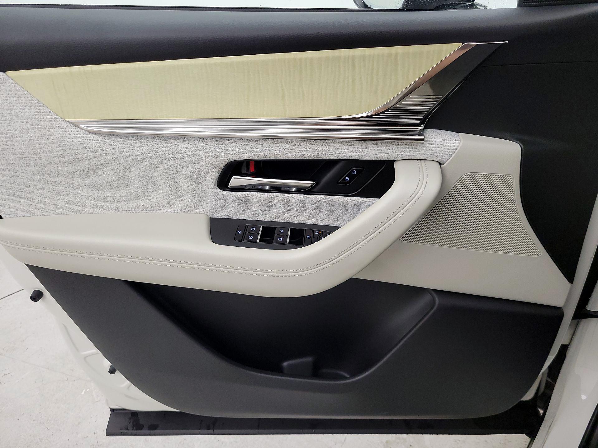 Thumbnail: 2024 Mazda CX-90 - 12