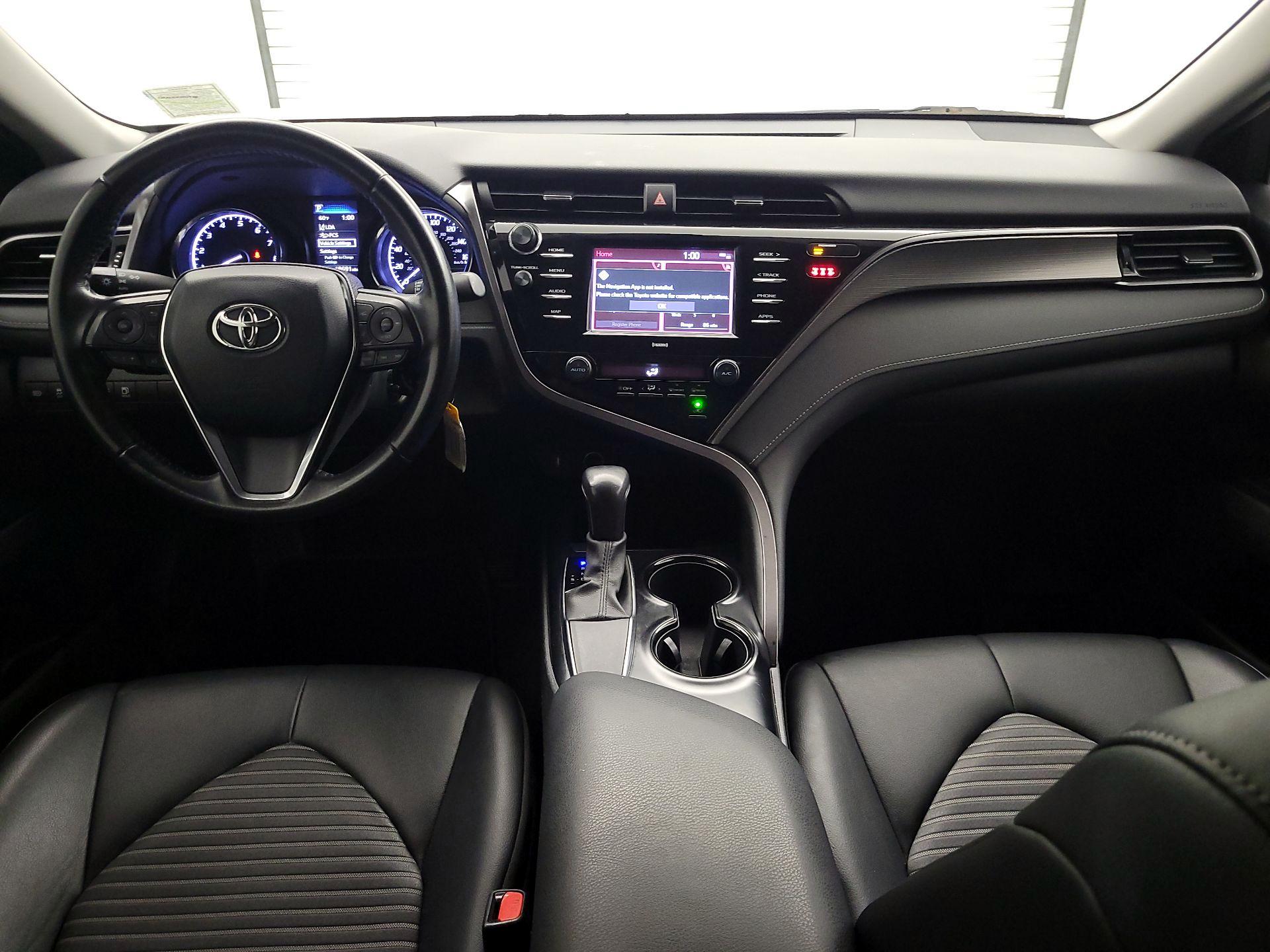 Thumbnail: 2020 Toyota Camry - 9