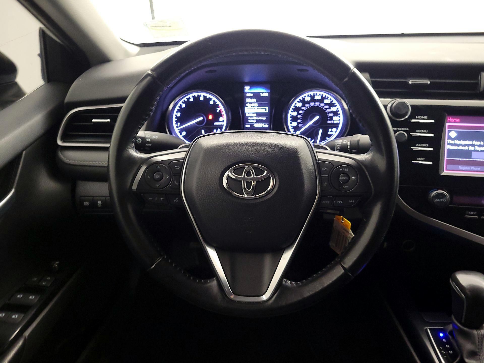 Thumbnail: 2020 Toyota Camry - 10