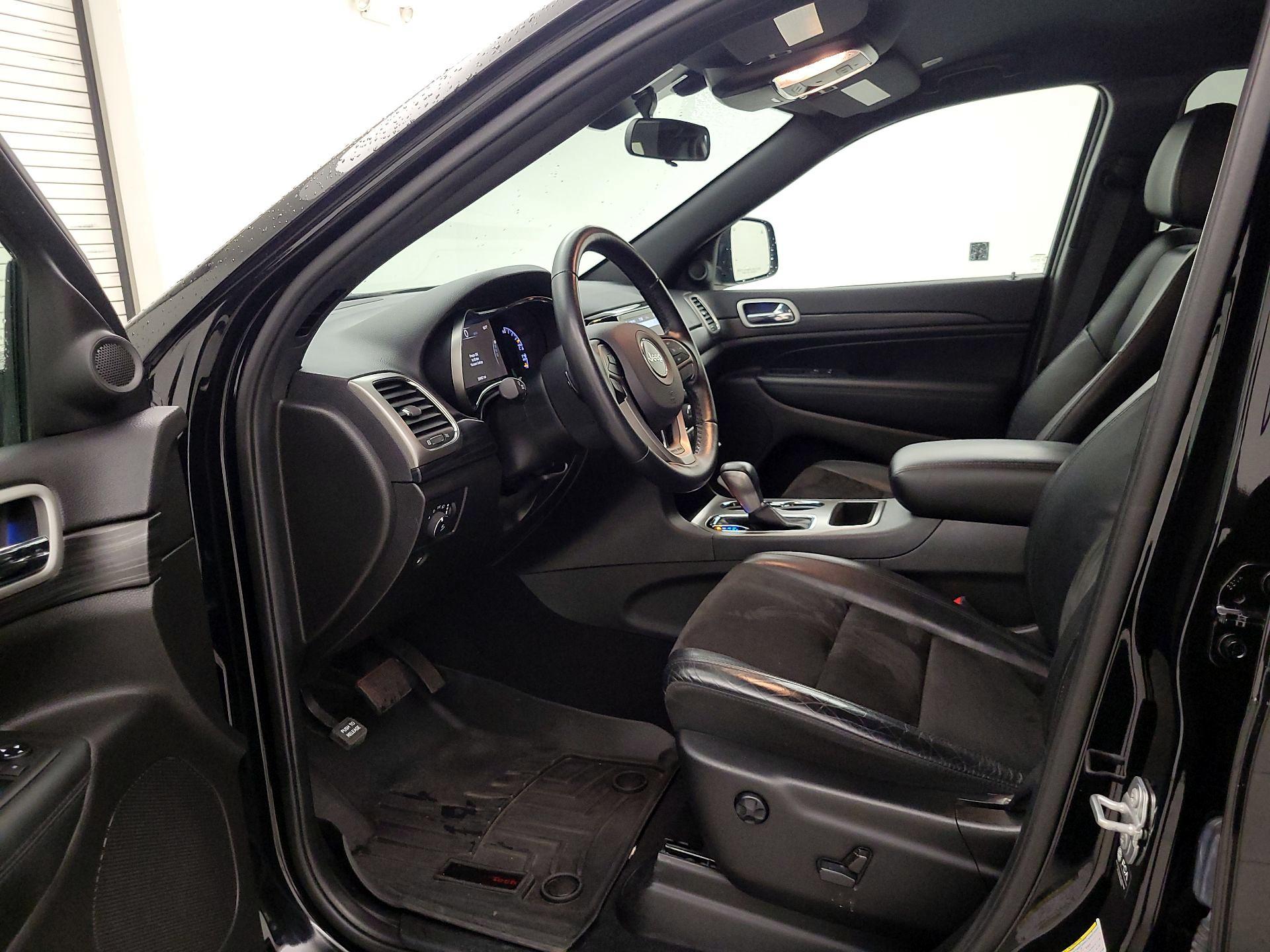 Thumbnail: 2021 Jeep Grand Cherokee - 11