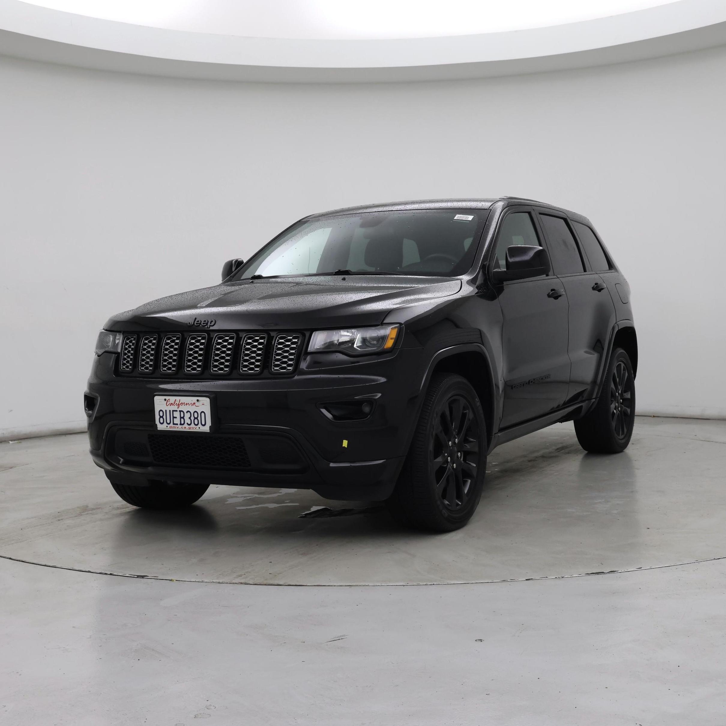 Thumbnail: 2021 Jeep Grand Cherokee - 4