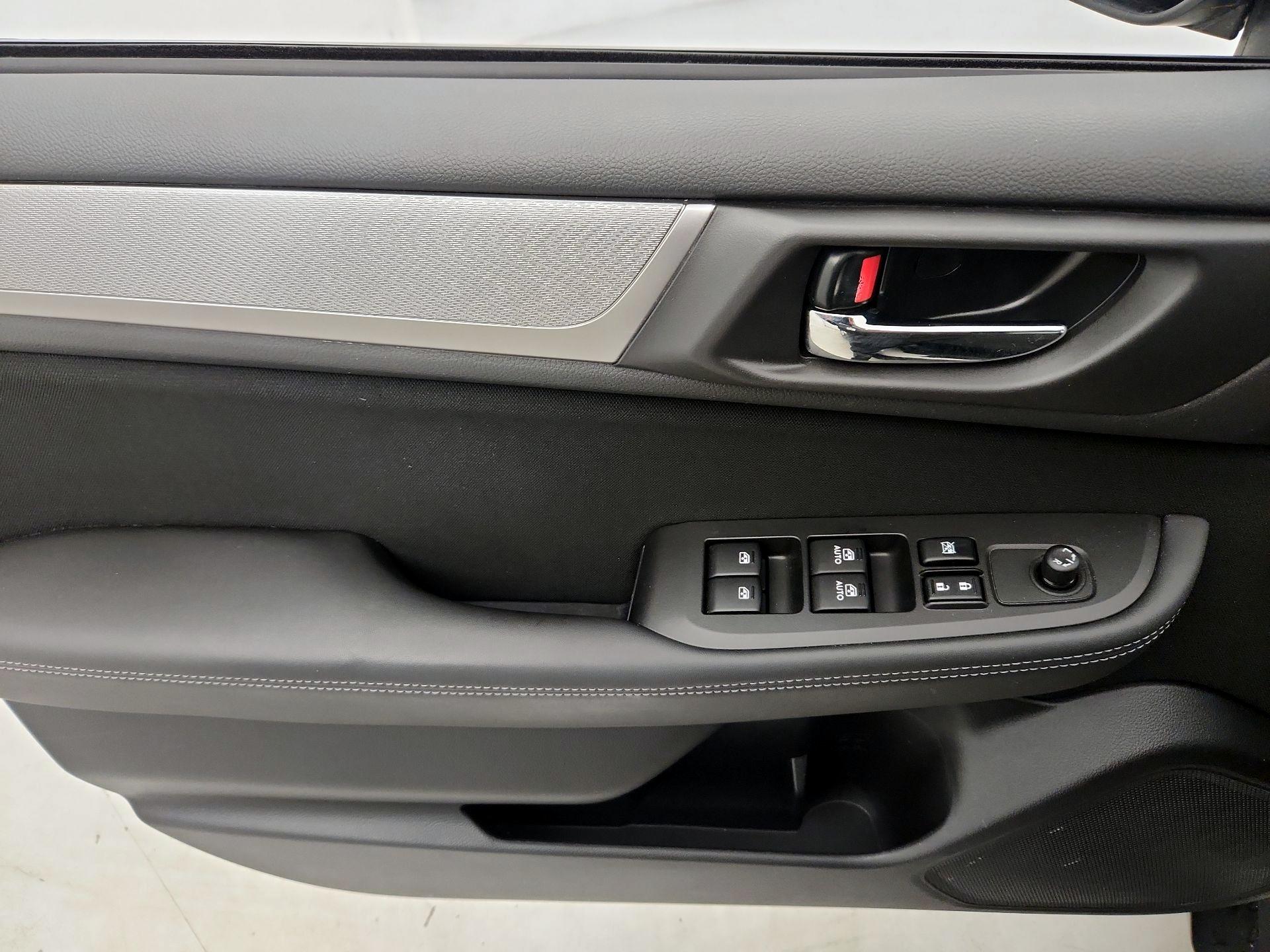 Thumbnail: 2015 Subaru Outback - 12