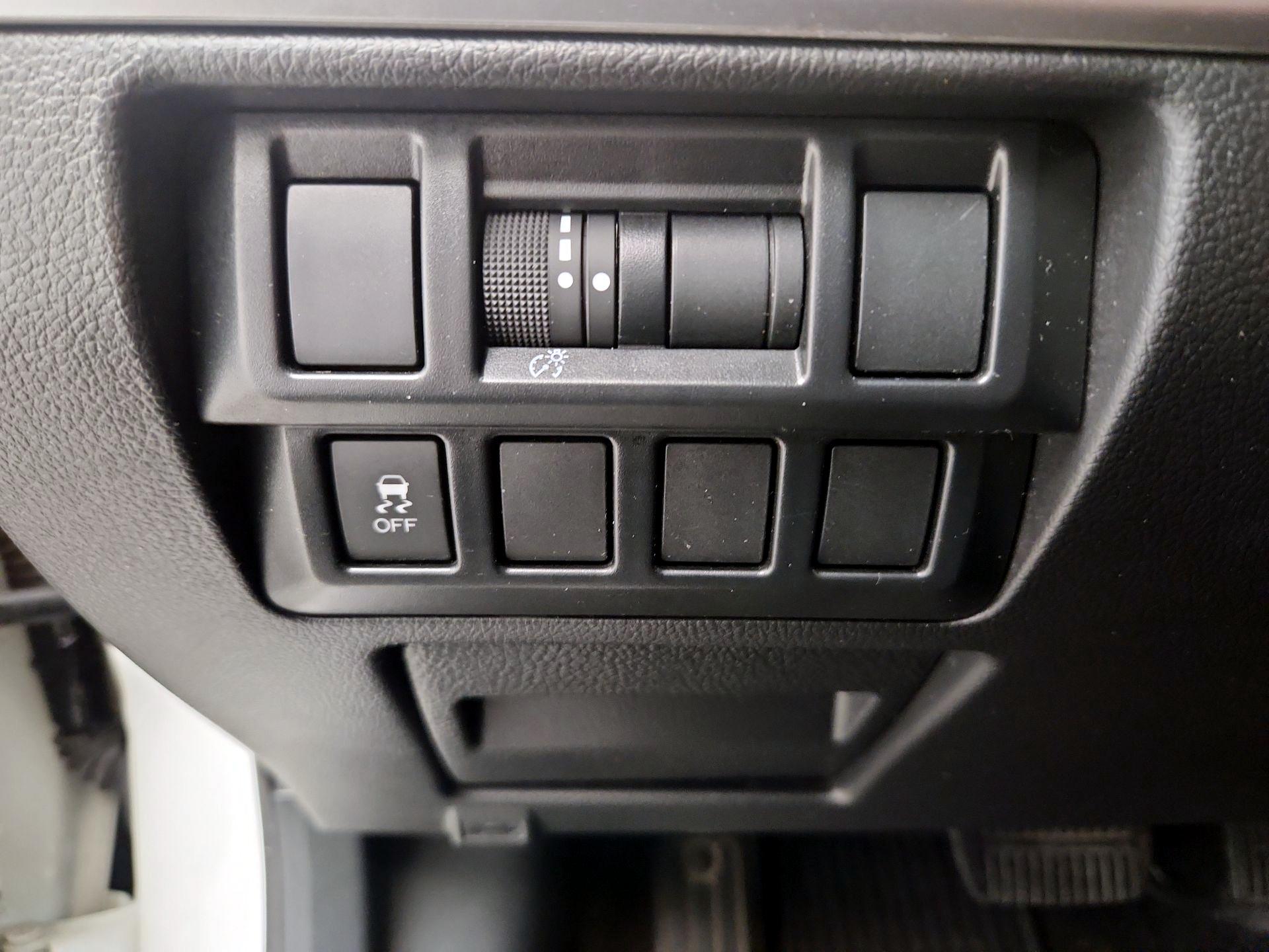 Thumbnail: 2015 Subaru Outback - 13