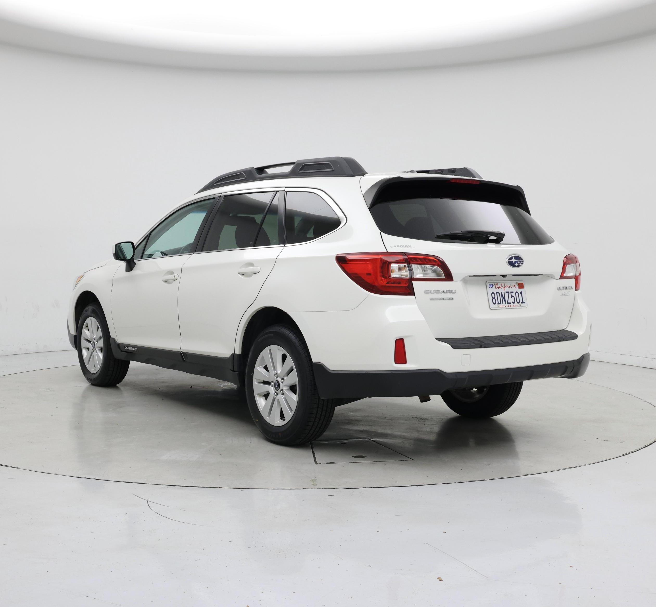 Thumbnail: 2015 Subaru Outback - 2