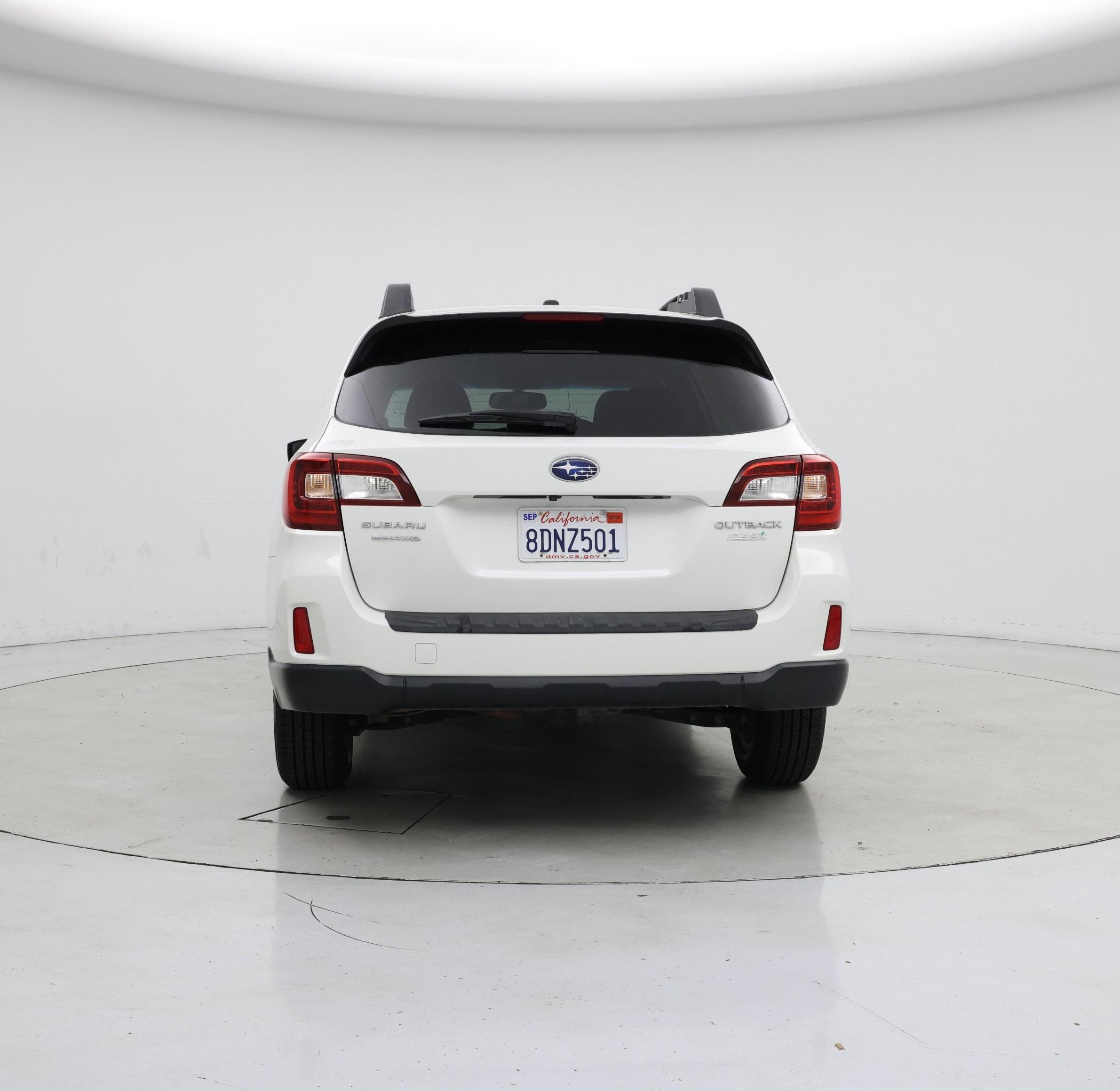 Thumbnail: 2015 Subaru Outback - 6