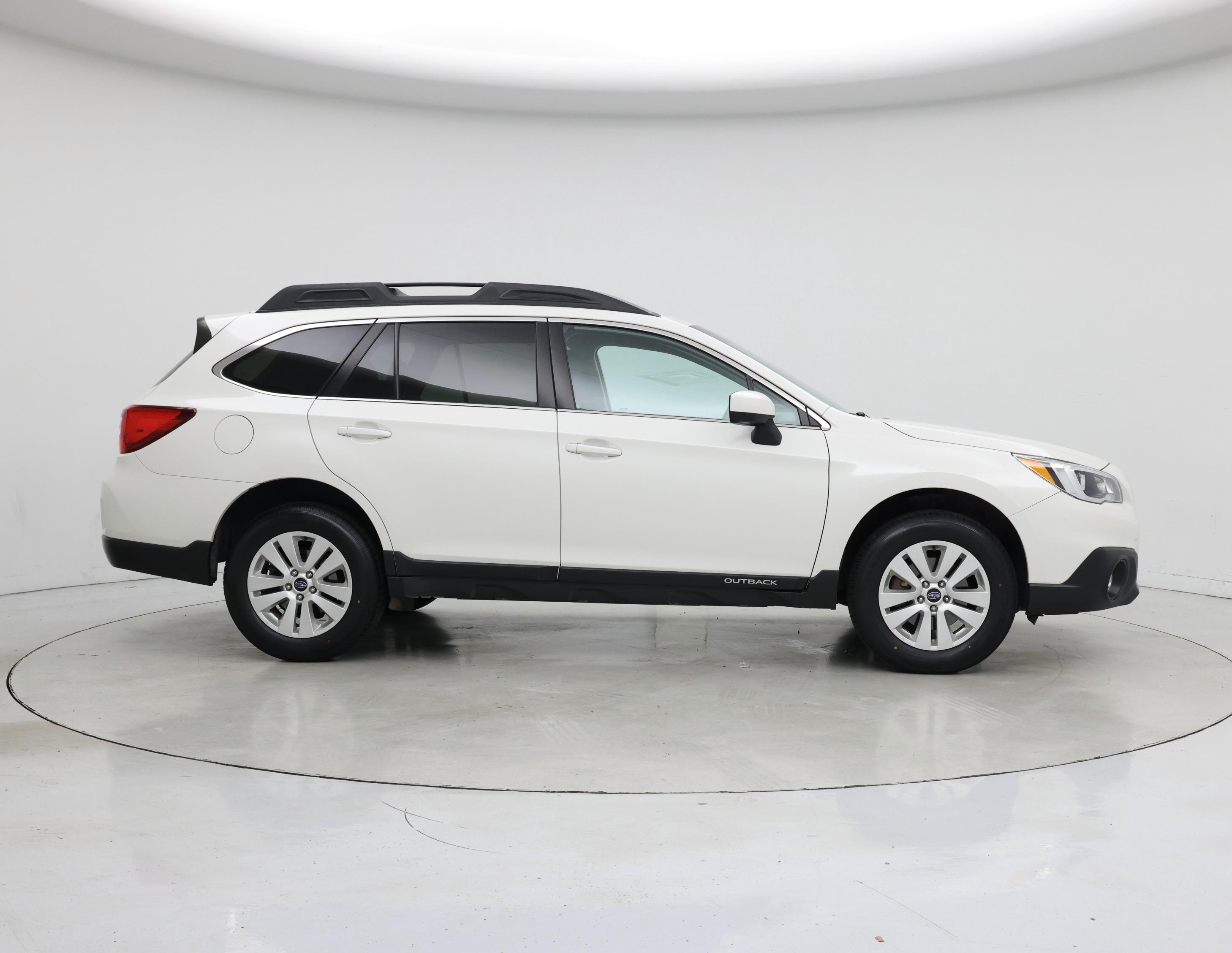 Thumbnail: 2015 Subaru Outback - 7