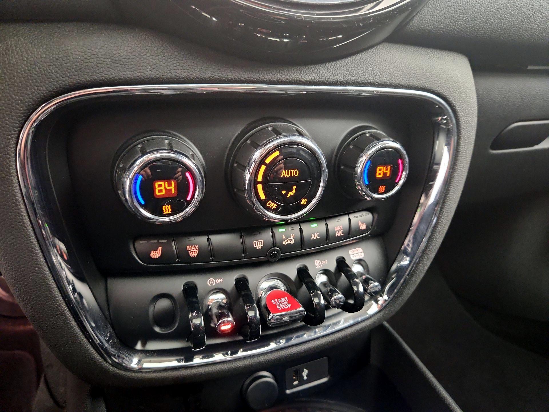 Thumbnail: 2019 MINI Cooper Clubman - 16