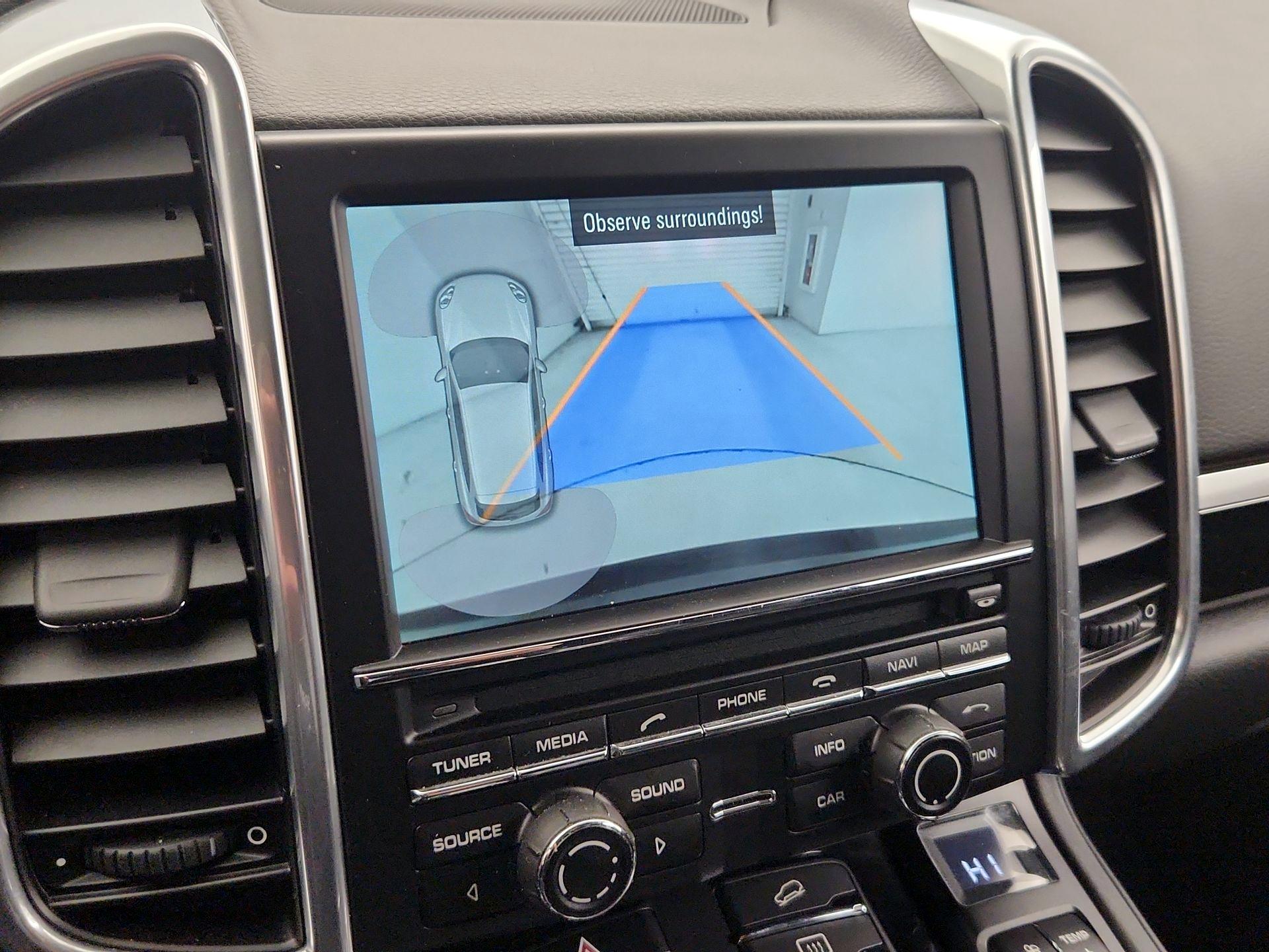 Thumbnail: 2015 Porsche Cayenne - 14