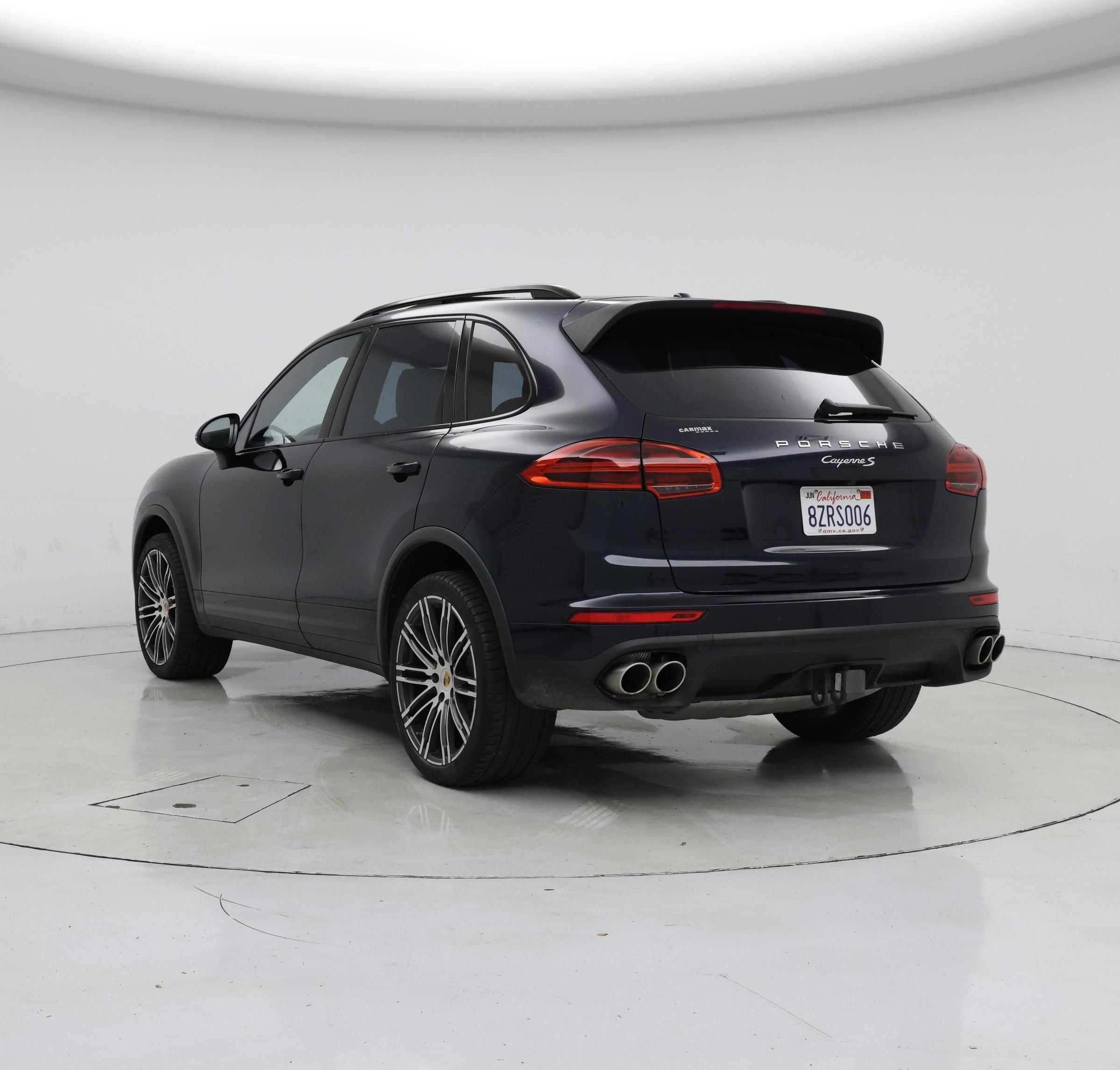 Thumbnail: 2015 Porsche Cayenne - 2