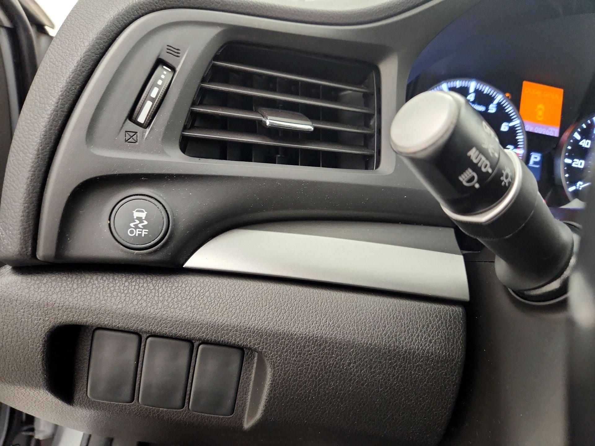 Thumbnail: 2018 Acura ILX - 13