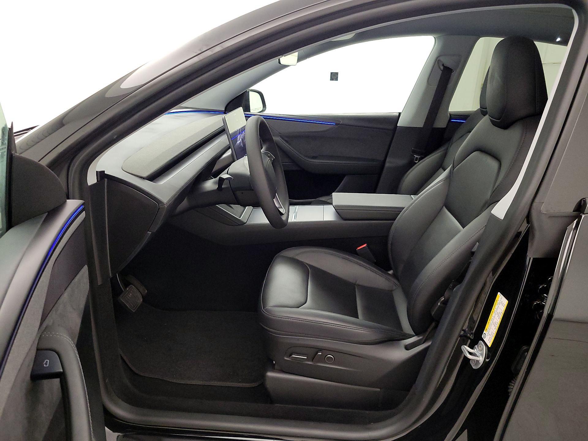 Thumbnail: 2026 Tesla Model Y - 11