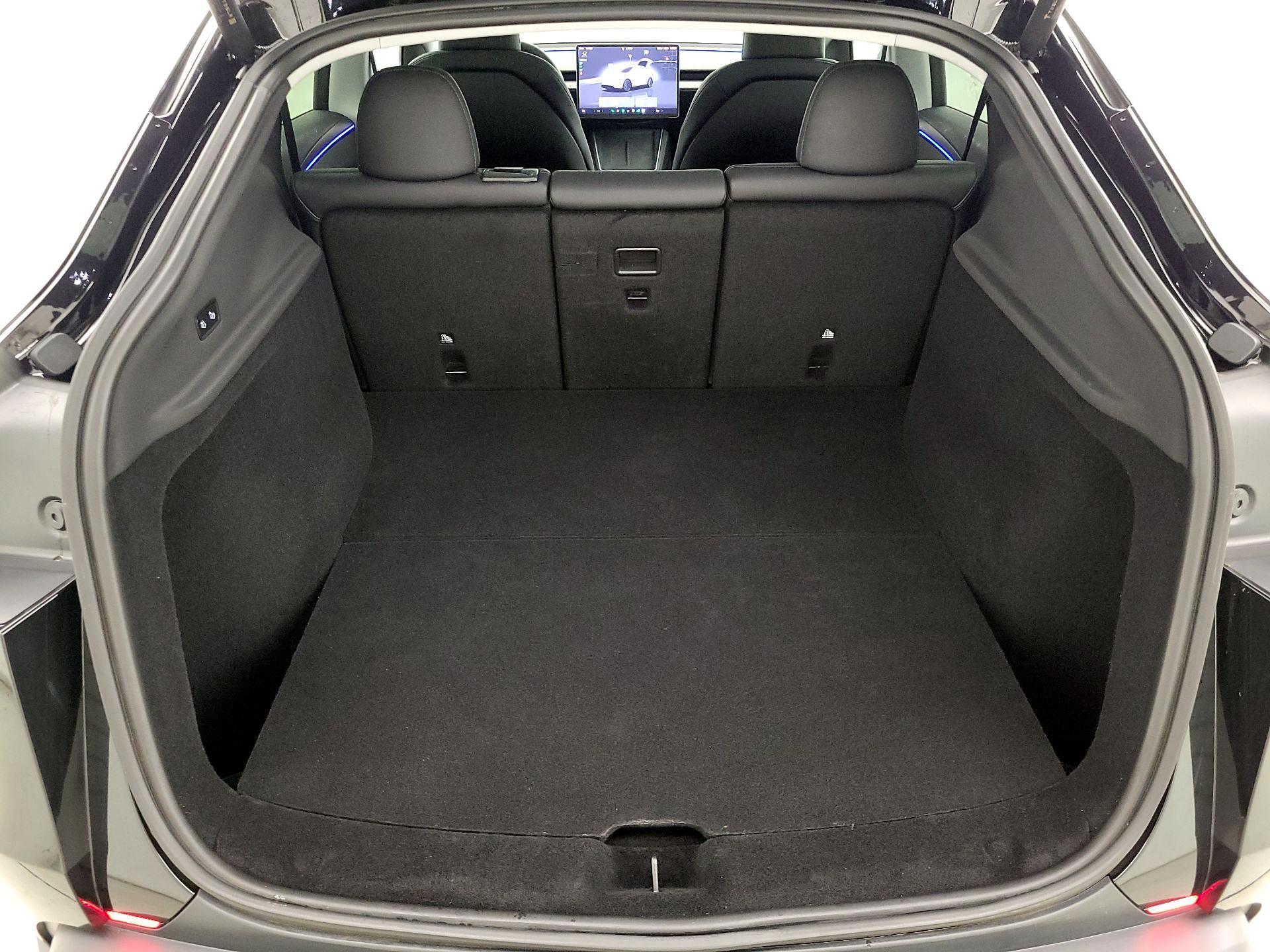 Thumbnail: 2026 Tesla Model Y - 20