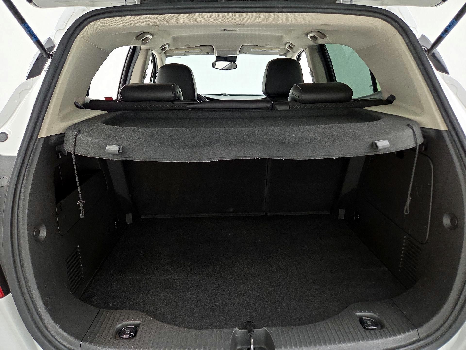 Thumbnail: 2018 Buick Encore - 20