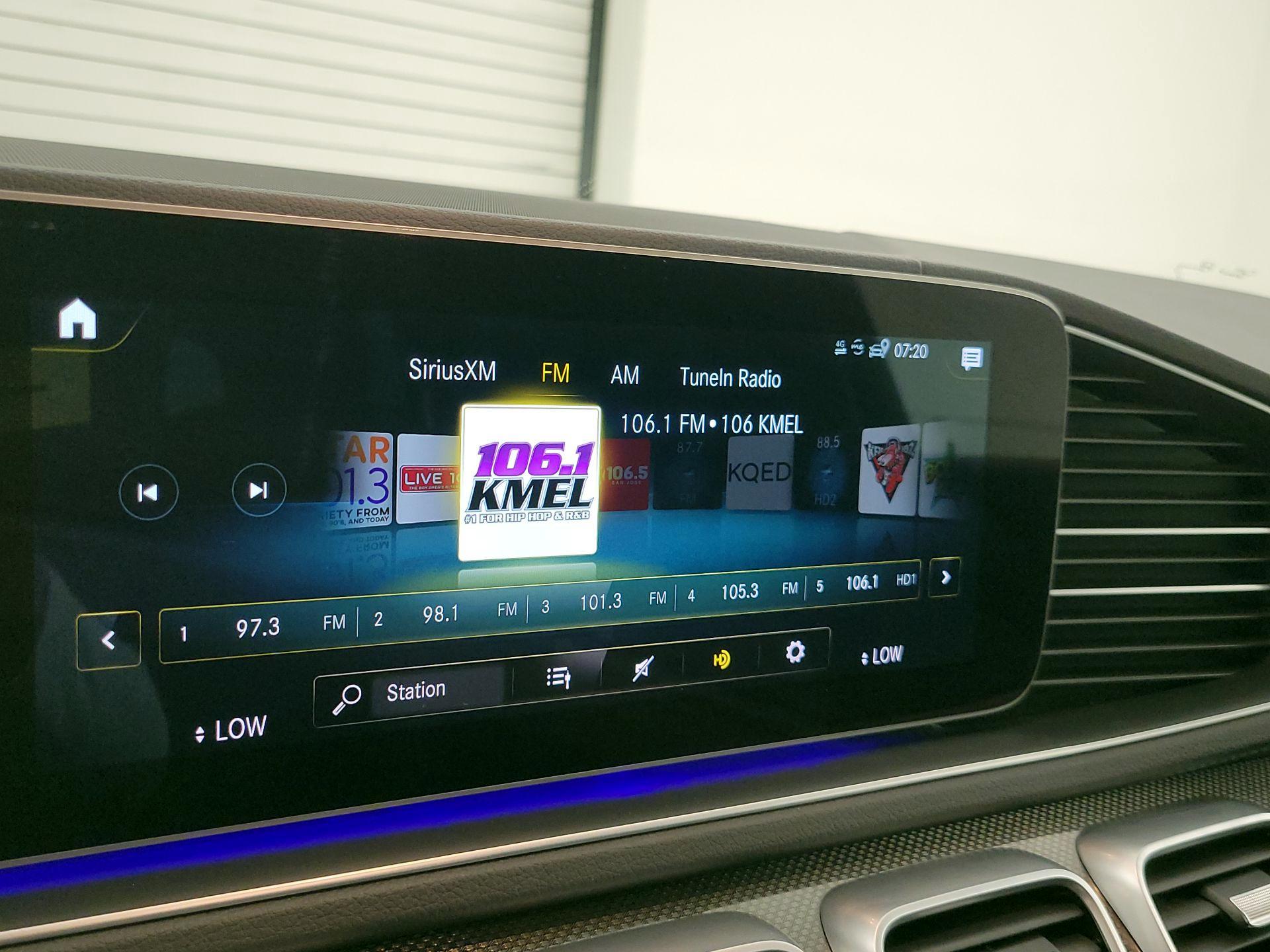 Thumbnail: 2021 Mercedes-Benz GLS - 16