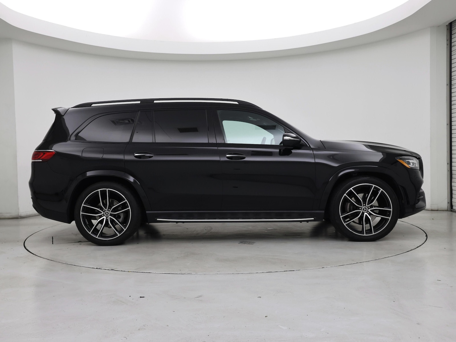 2021 Mercedes-Benz GLS GLS580 - Photo 8