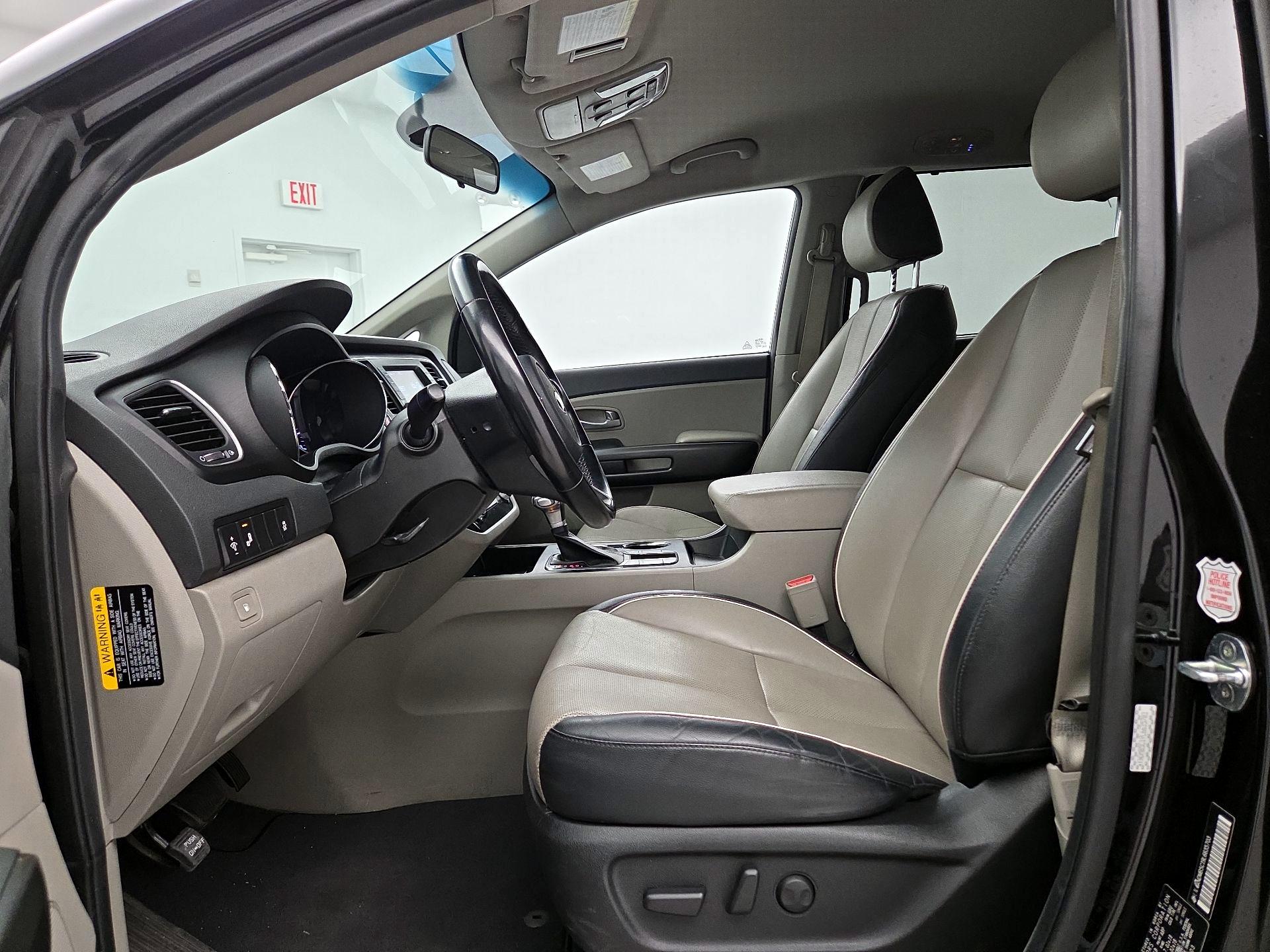 Thumbnail: 2020 Kia Sedona - 11