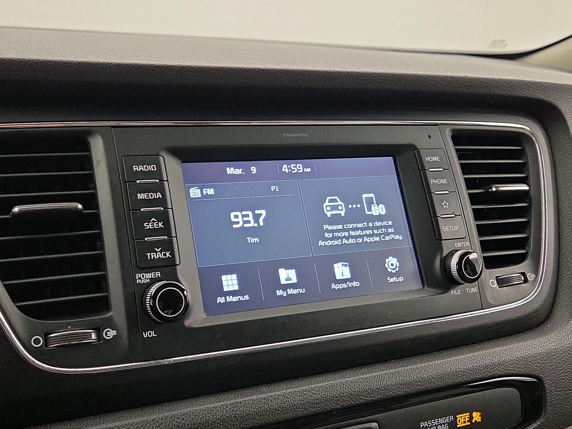 Thumbnail: 2020 Kia Sedona - 15