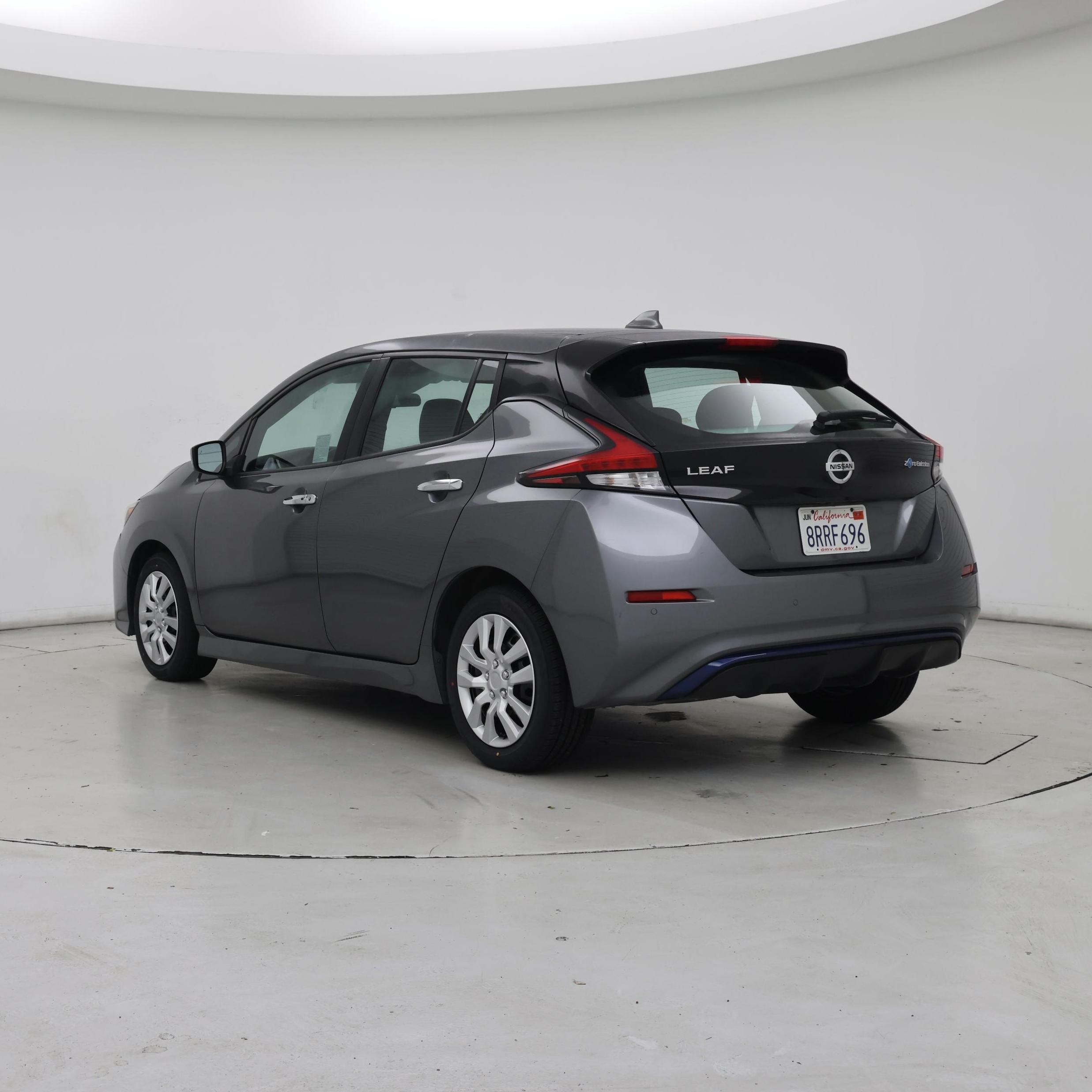 Thumbnail: 2020 Nissan Leaf - 2