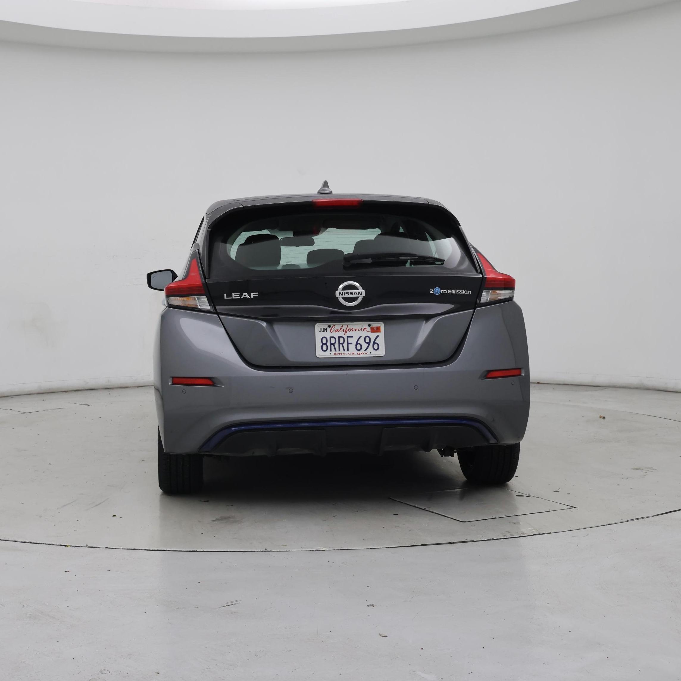 Thumbnail: 2020 Nissan Leaf - 6