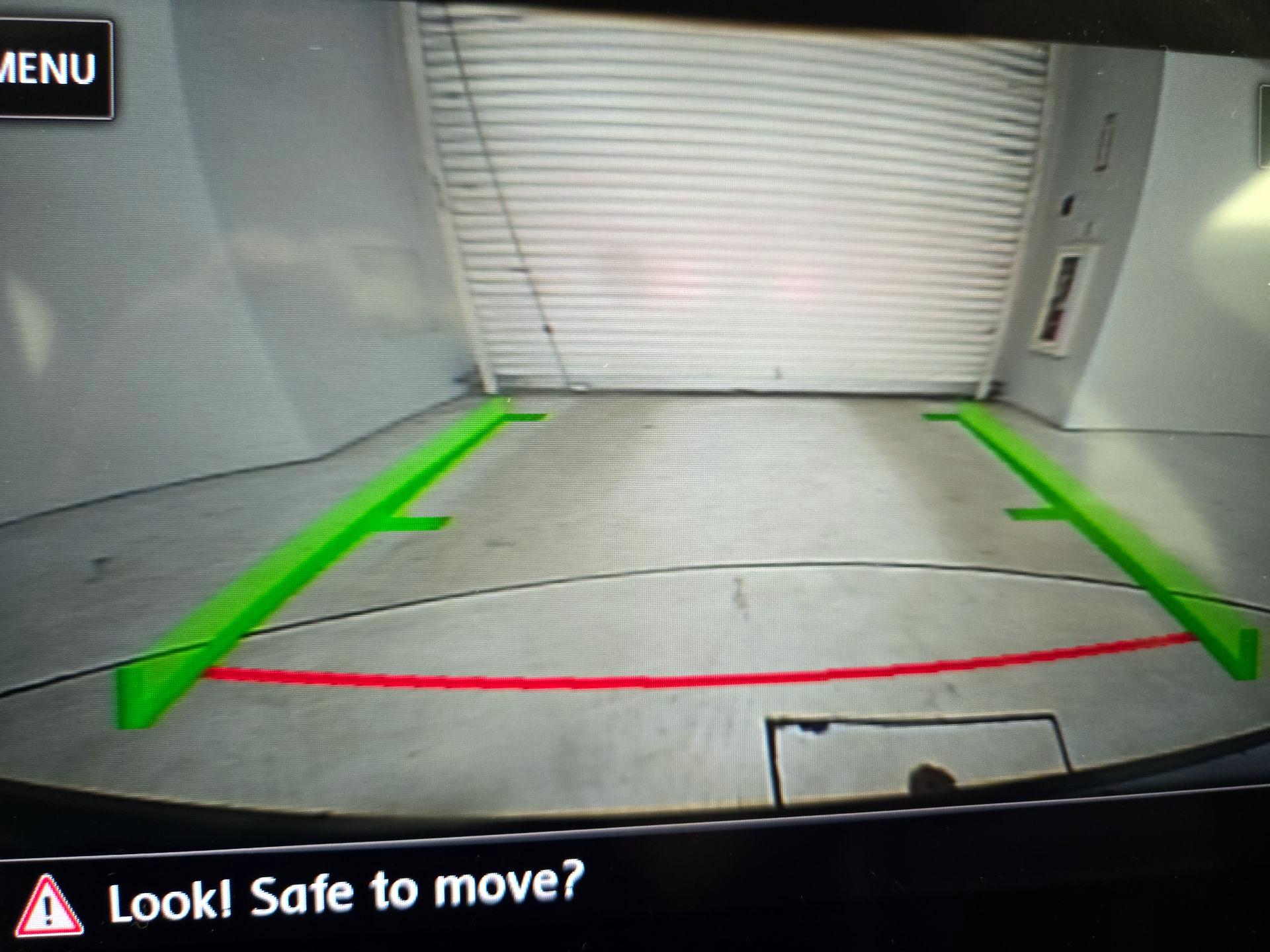 Thumbnail: 2019 Volkswagen Golf - 14