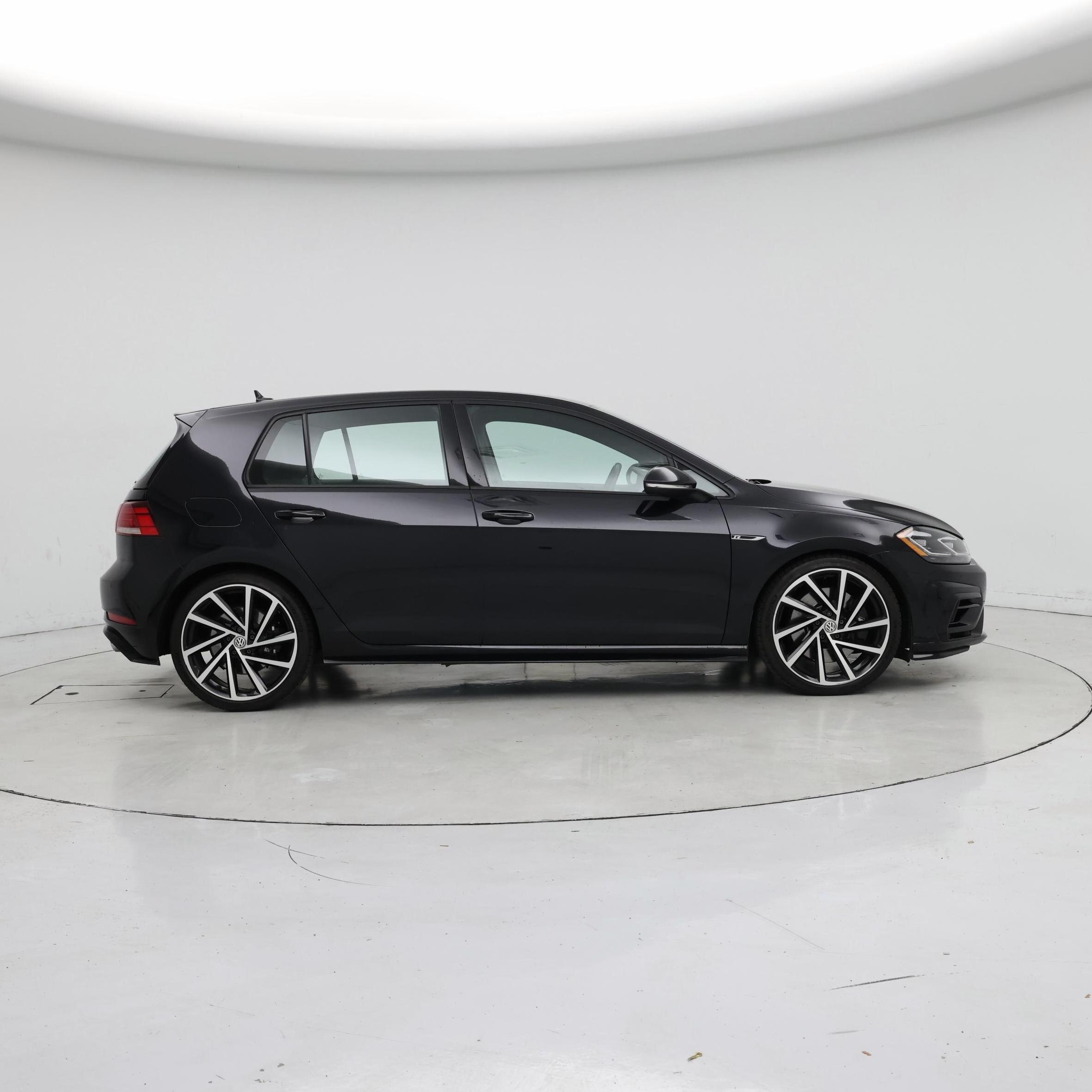 Thumbnail: 2019 Volkswagen Golf - 7