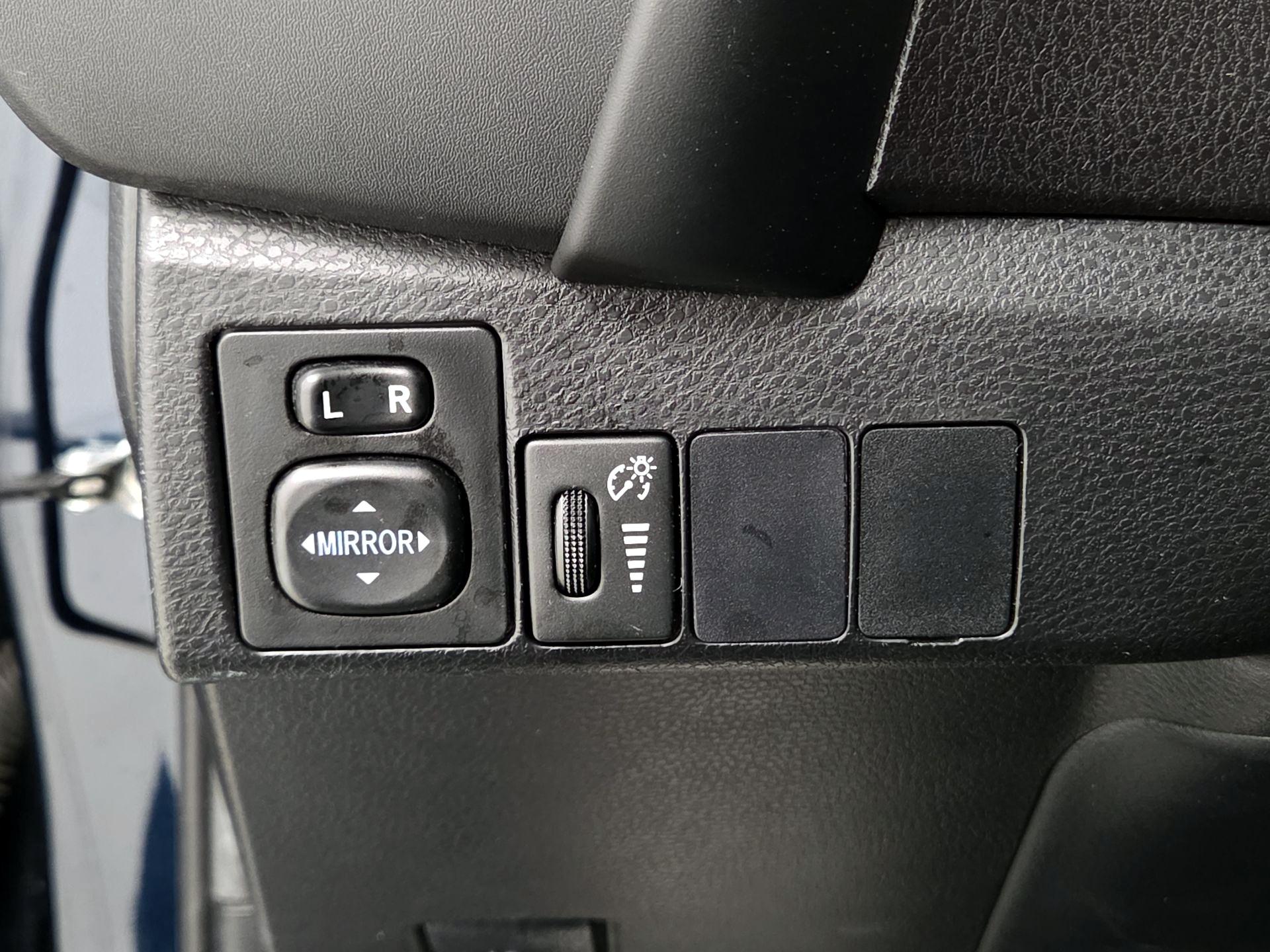 Thumbnail: 2019 Toyota Corolla - 13