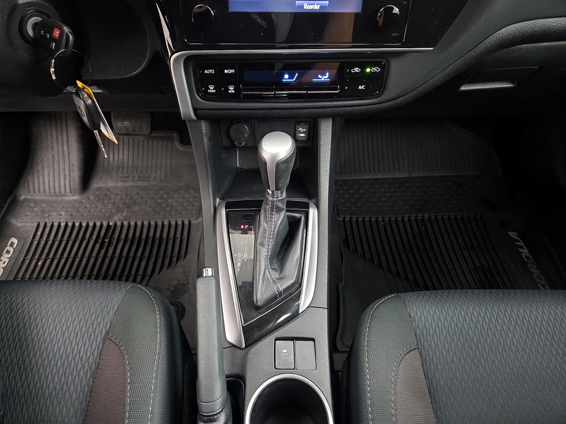 Thumbnail: 2019 Toyota Corolla - 17