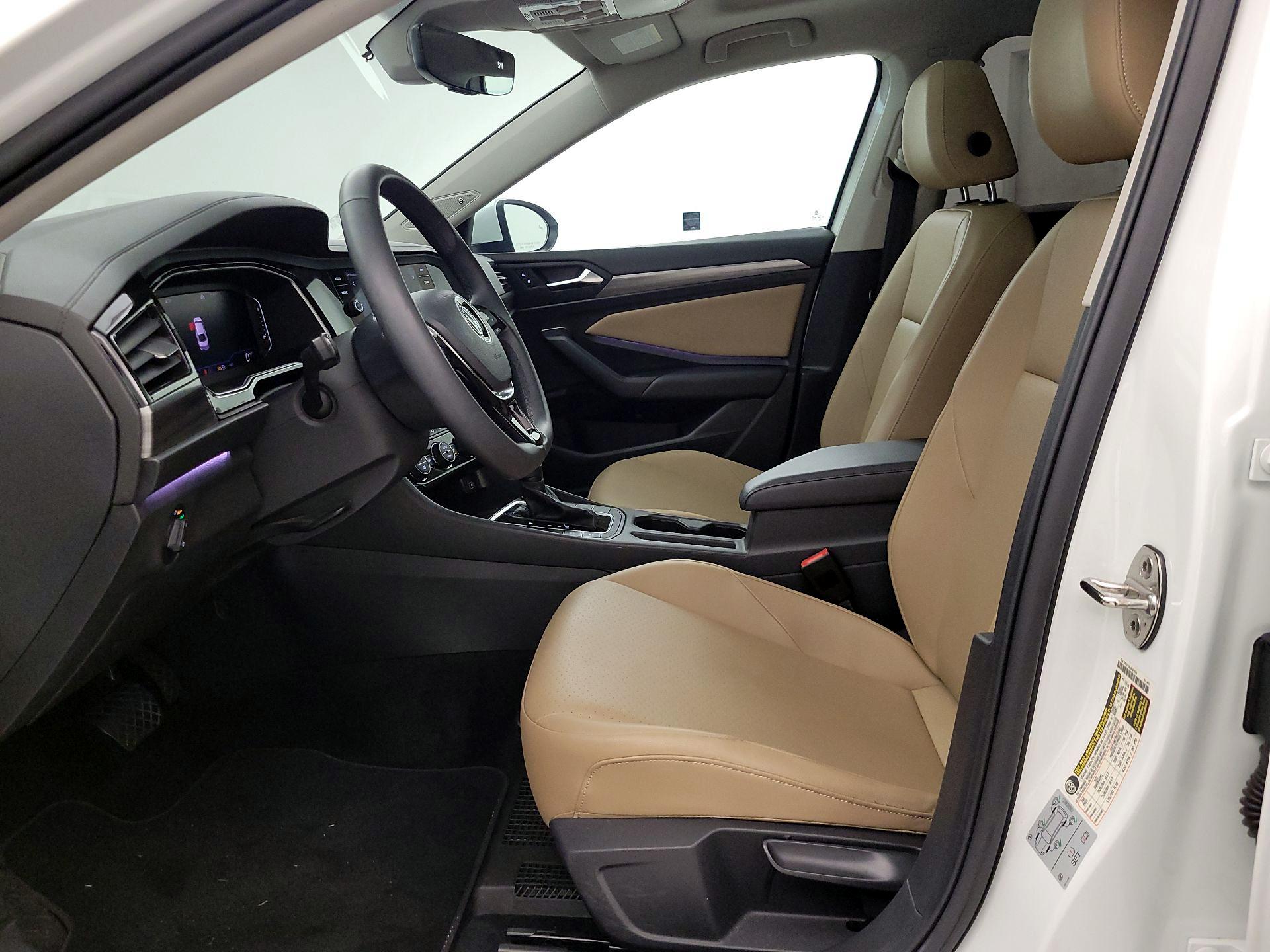 Thumbnail: 2020 Volkswagen Jetta - 11