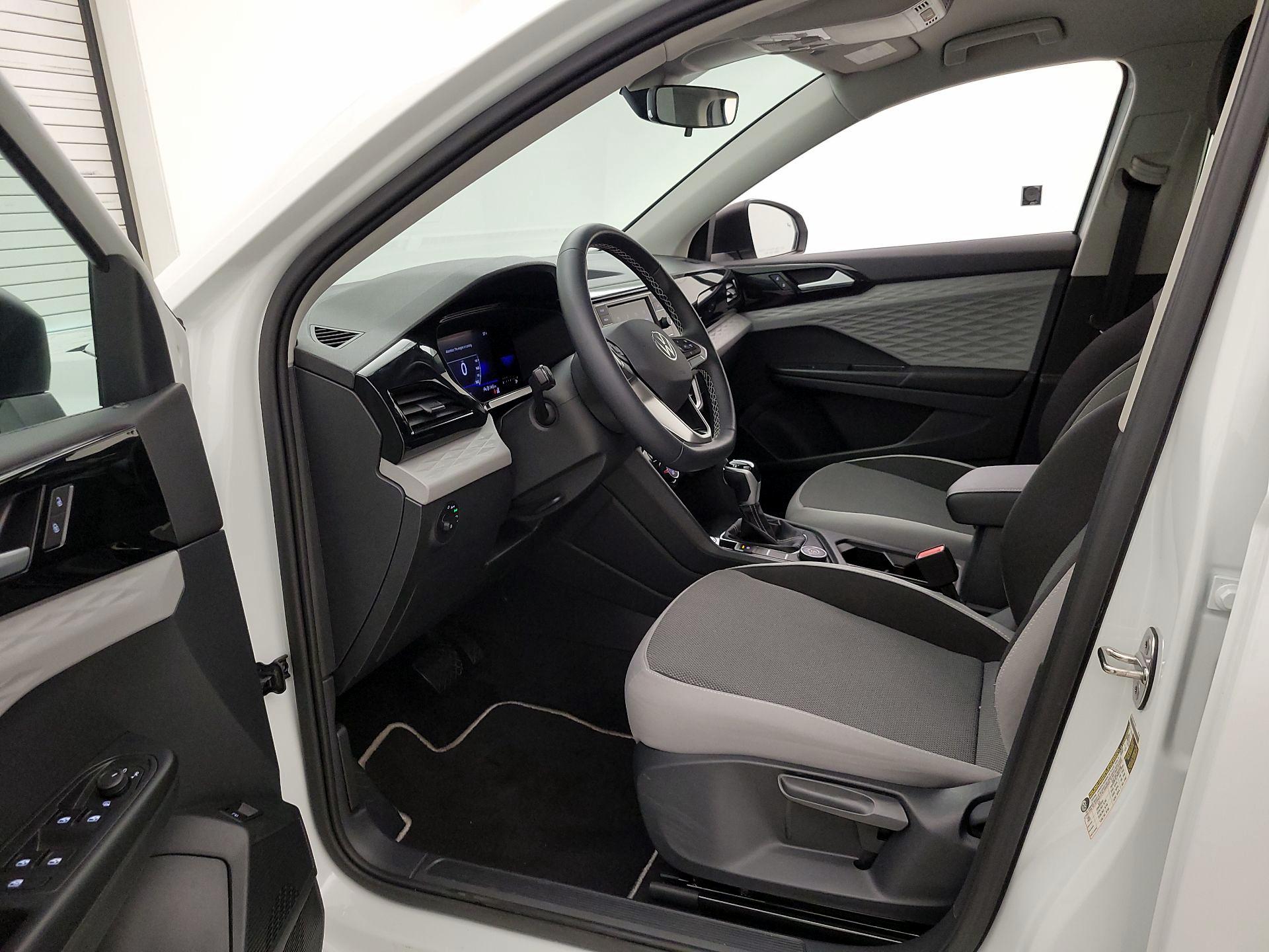 Thumbnail: 2023 Volkswagen Taos - 11