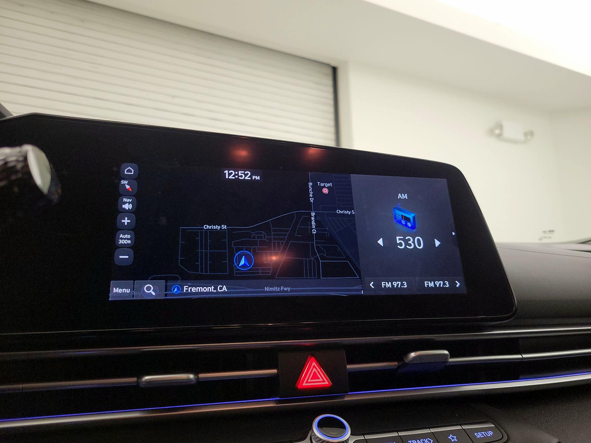 Thumbnail: 2022 Hyundai Elantra - 14