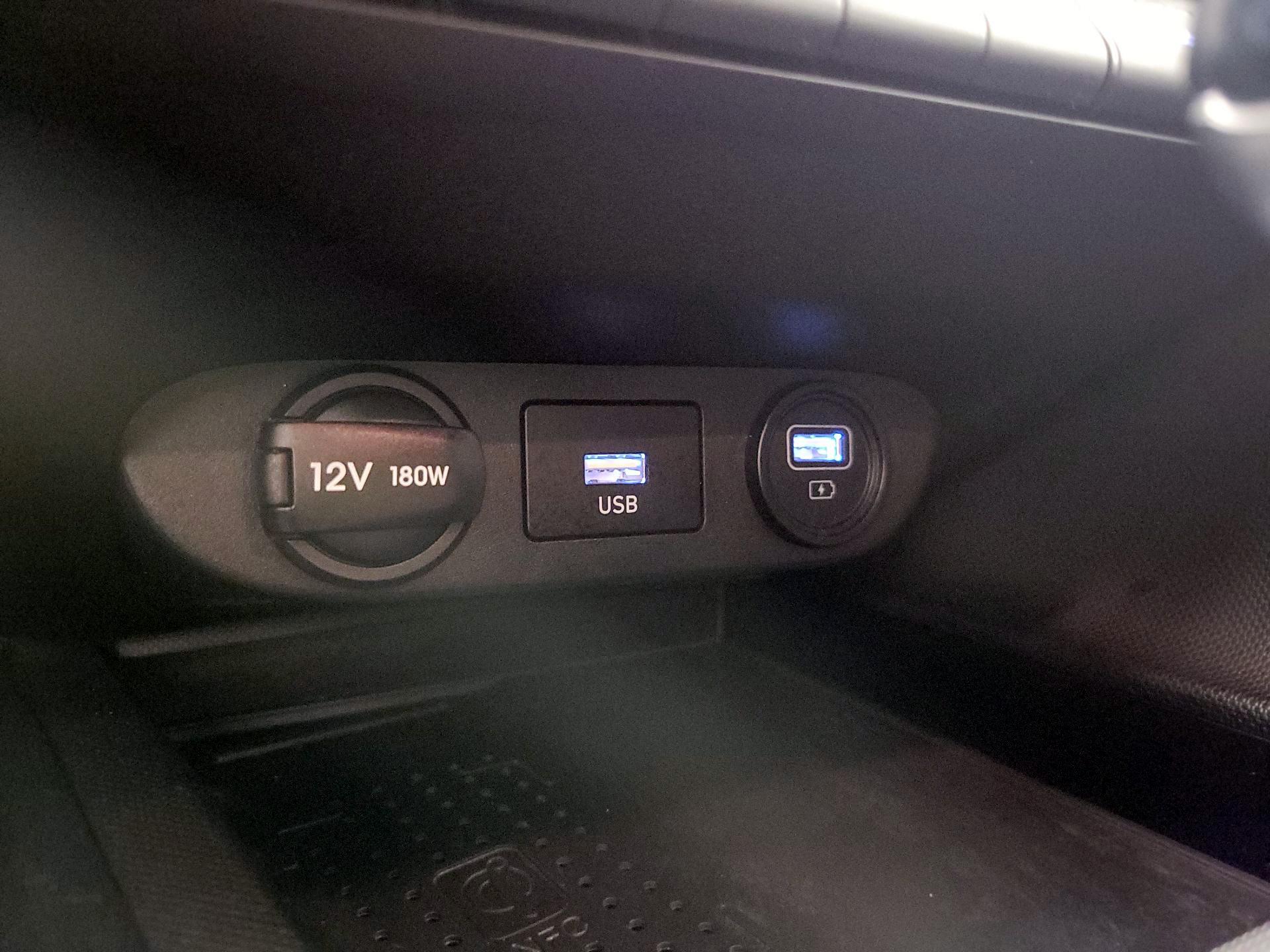 Thumbnail: 2022 Hyundai Elantra - 19